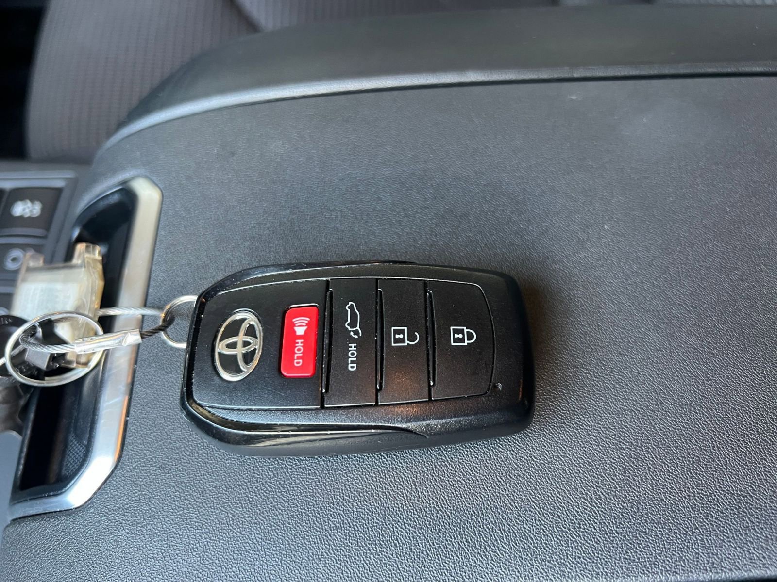 Thumbnail: 2025 Toyota Highlander - 23