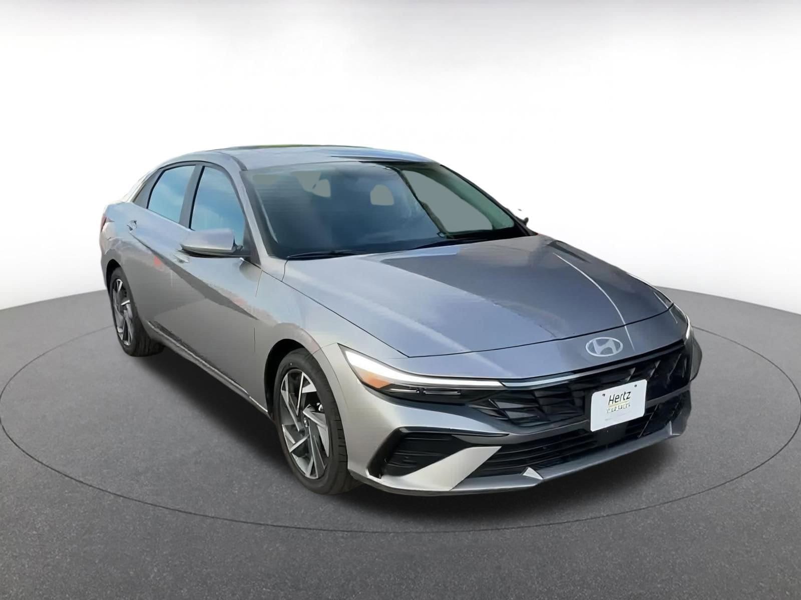 Thumbnail: 2025 Hyundai Elantra - 3