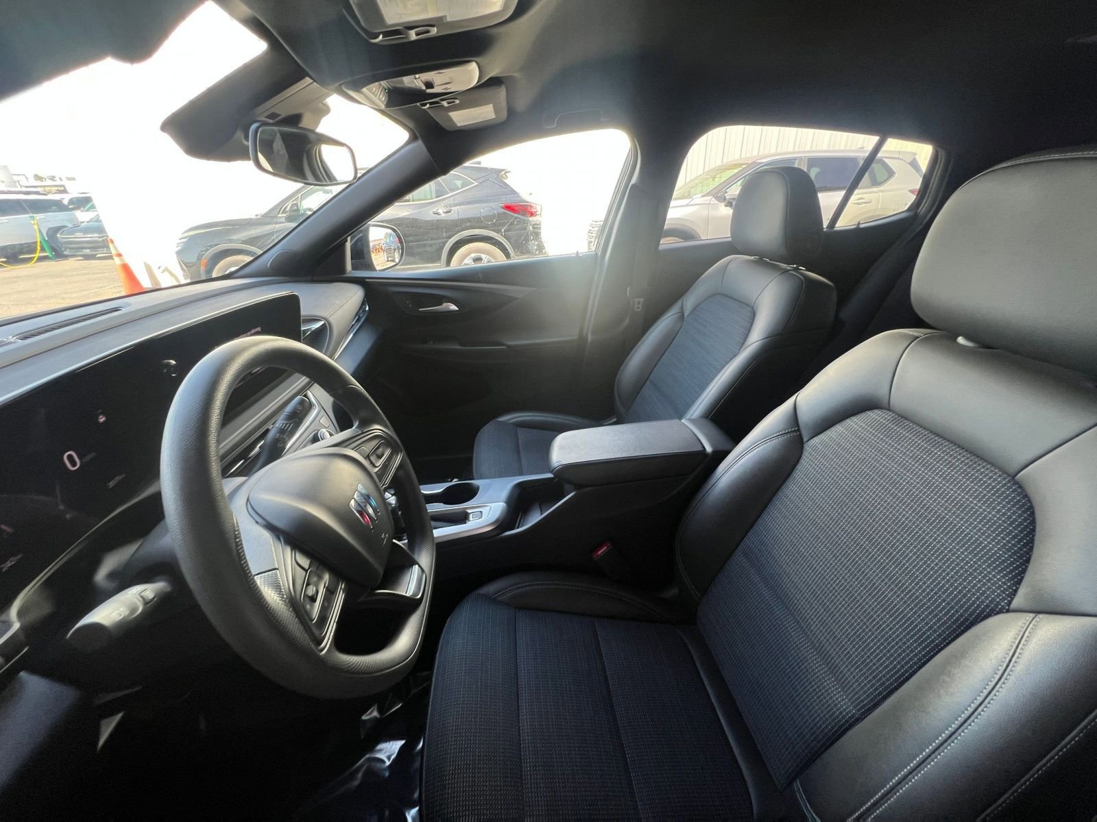 Thumbnail: 2025 Buick Envista - 27