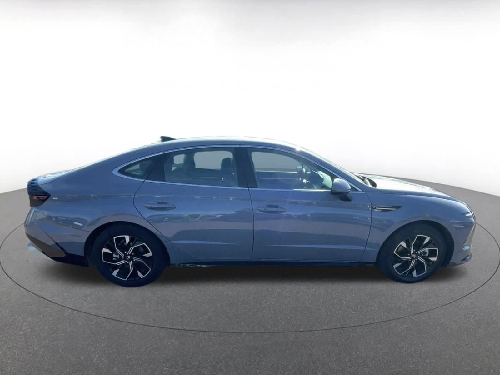 Thumbnail: 2025 Hyundai Sonata - 16