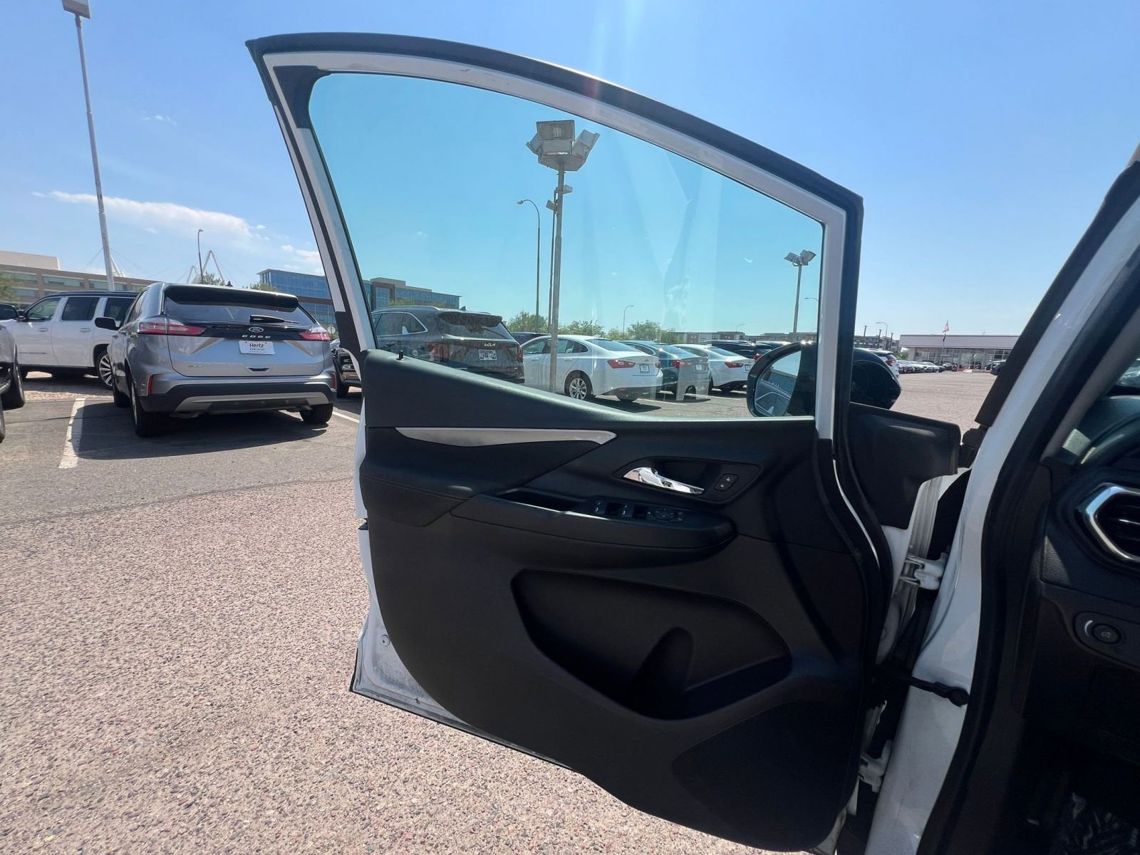 Thumbnail: 2023 Chevrolet Bolt EV - 24