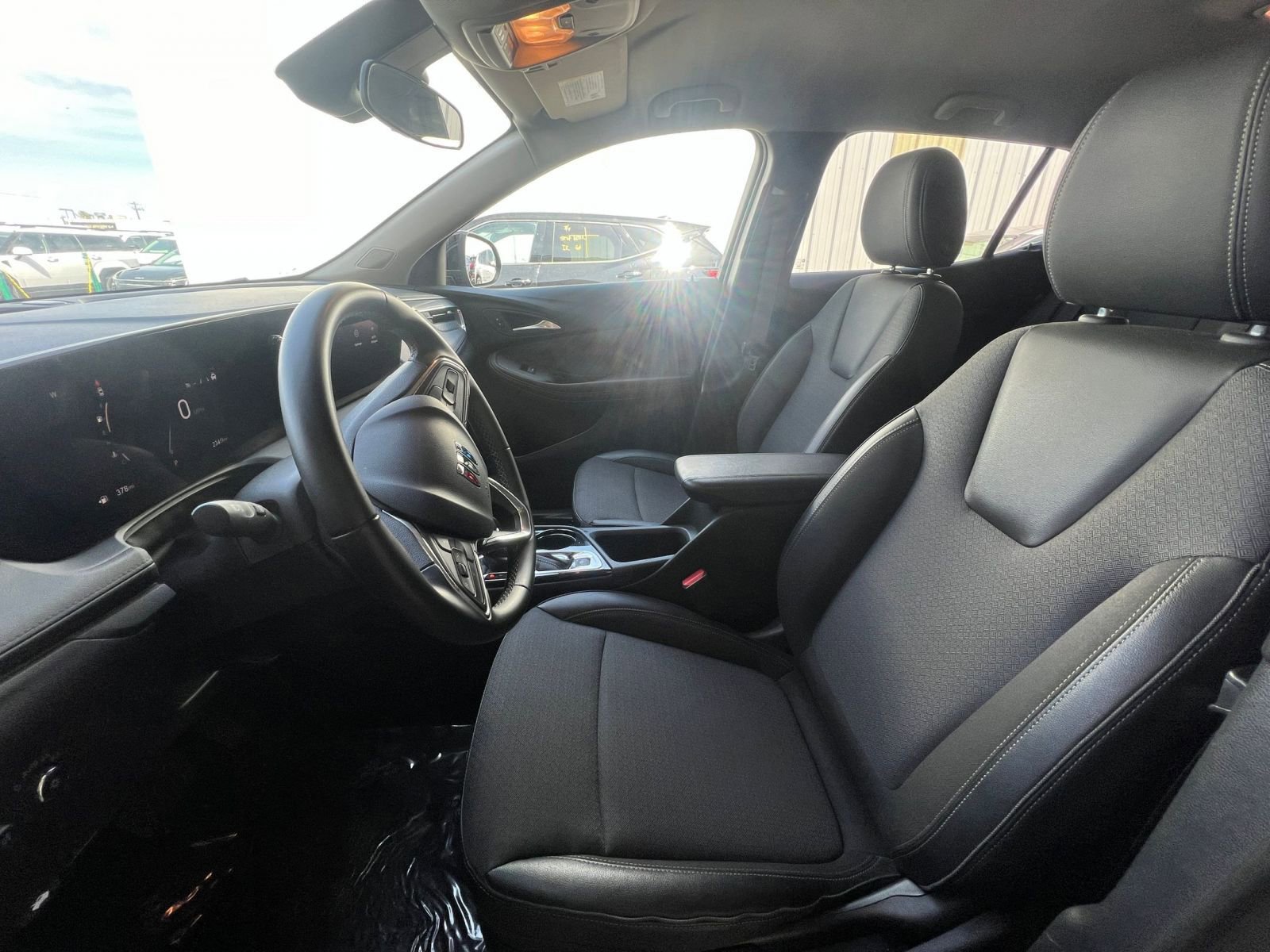 Thumbnail: 2025 Buick Encore GX - 27