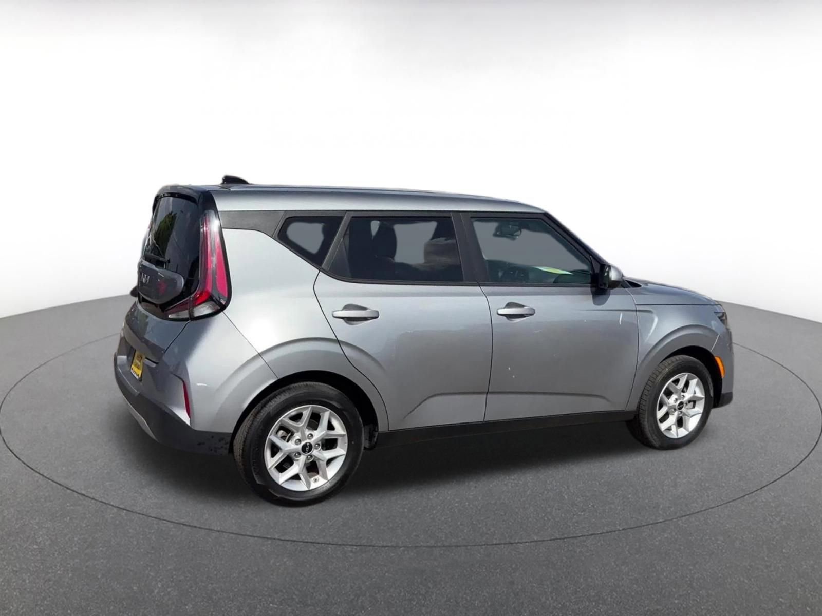 Thumbnail: 2025 Kia Soul - 15
