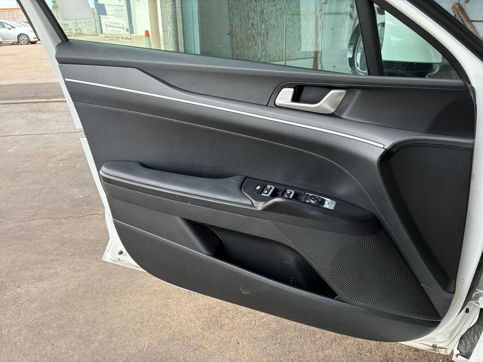 Thumbnail: 2025 Kia K5 - 18