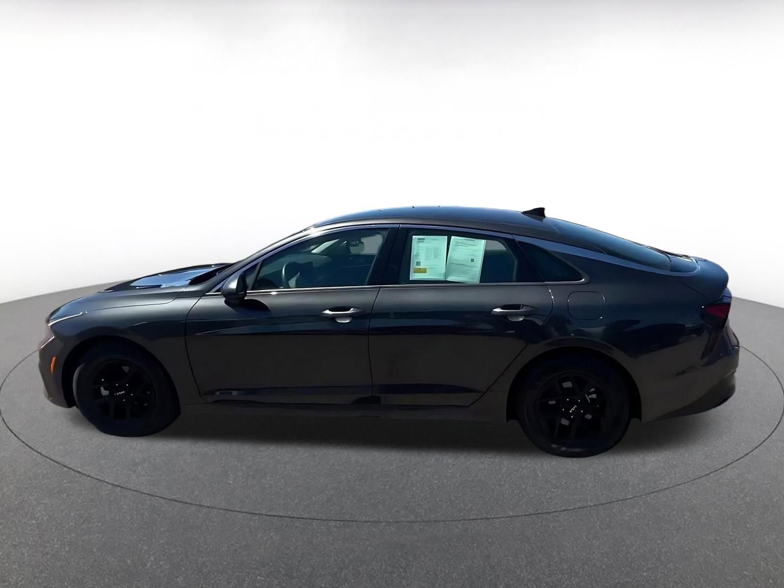 Thumbnail: 2025 Kia K5 - 9