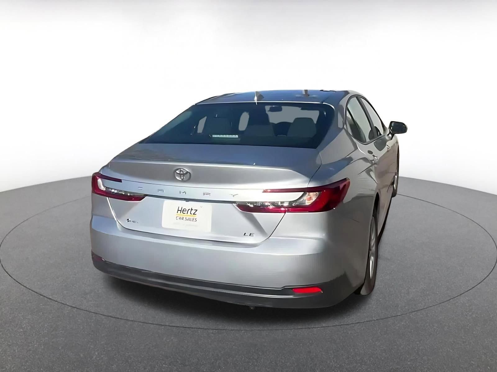 Thumbnail: 2025 Toyota Camry - 14