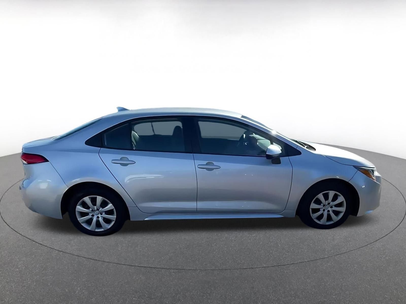 Thumbnail: 2025 Toyota Corolla - 16