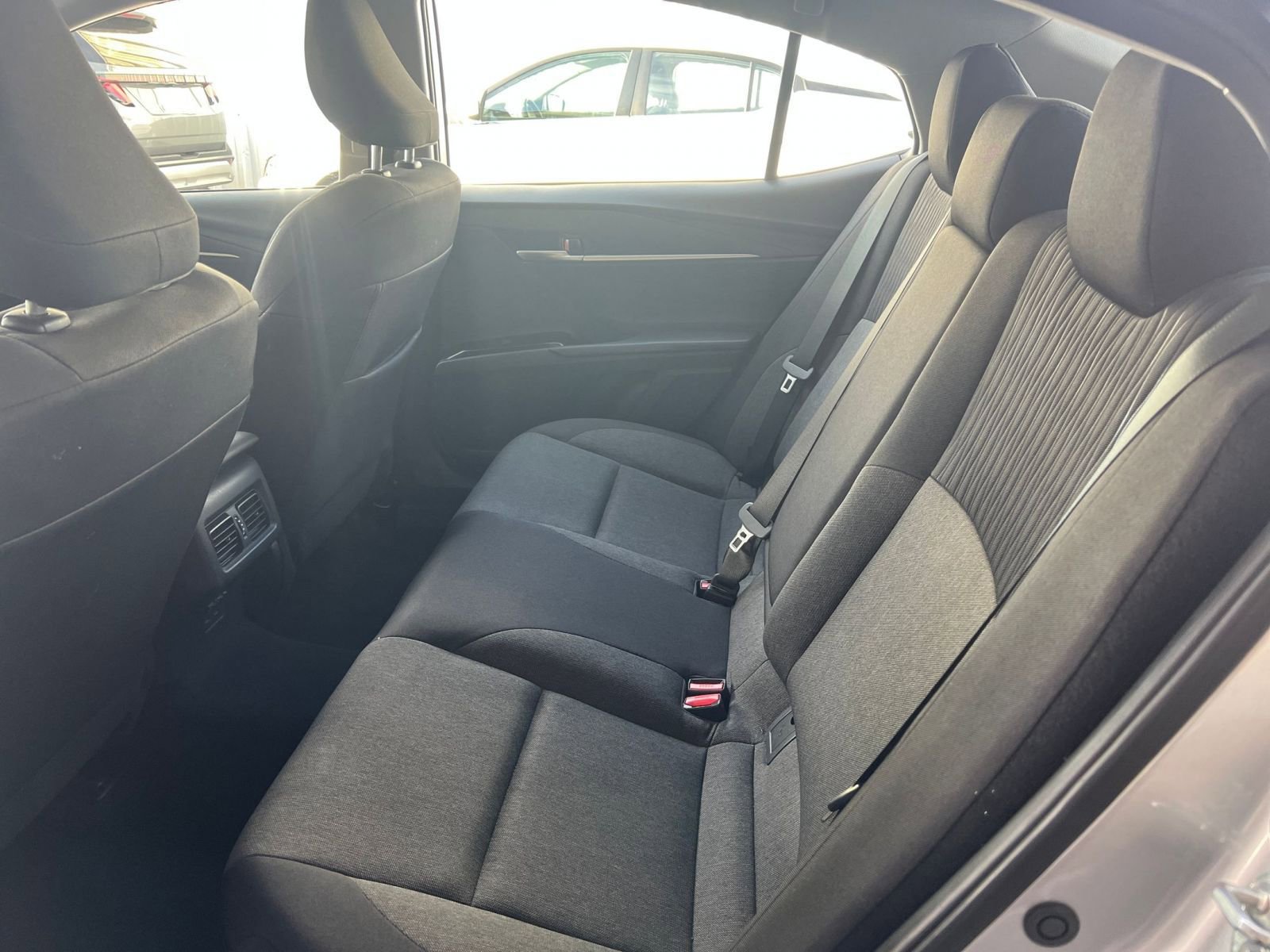 Thumbnail: 2025 Toyota Camry - 25