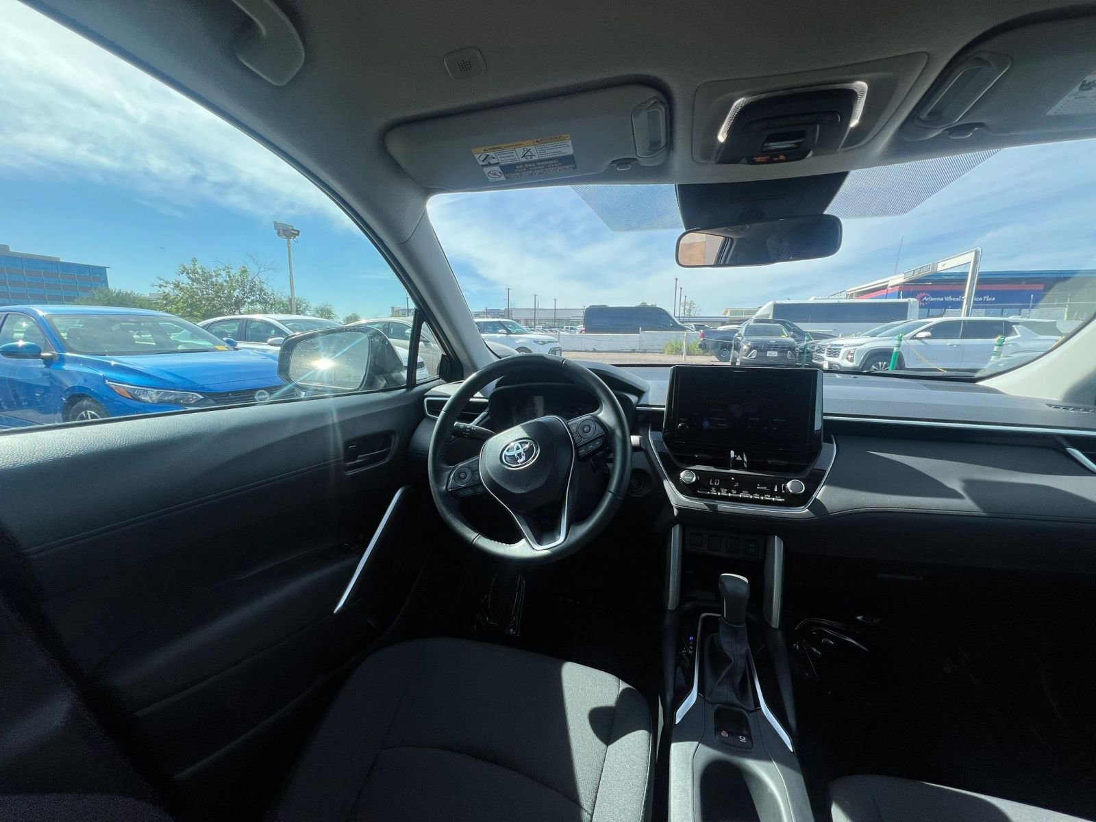 Thumbnail: 2025 Toyota Corolla Cross - 34