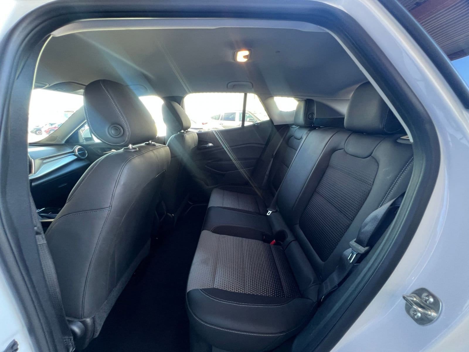 Thumbnail: 2025 Chevrolet Trax - 25