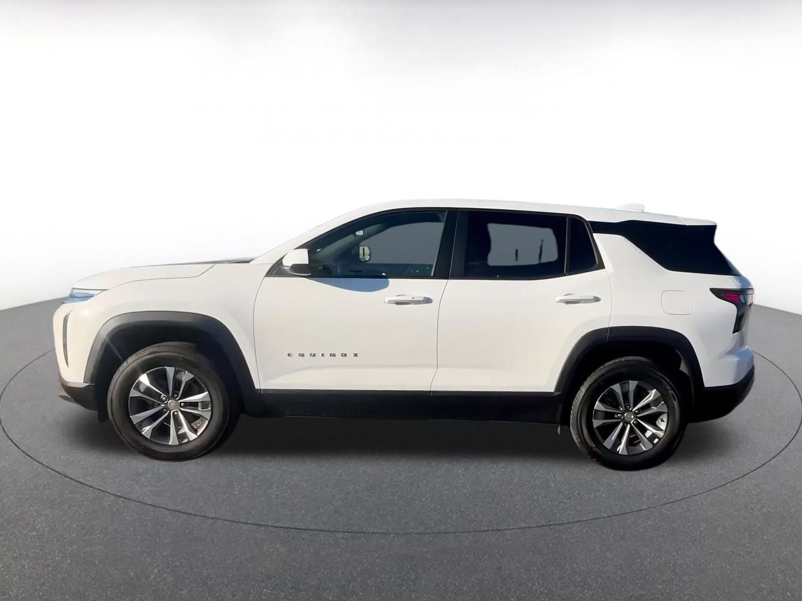 Thumbnail: 2025 Chevrolet Equinox - 9