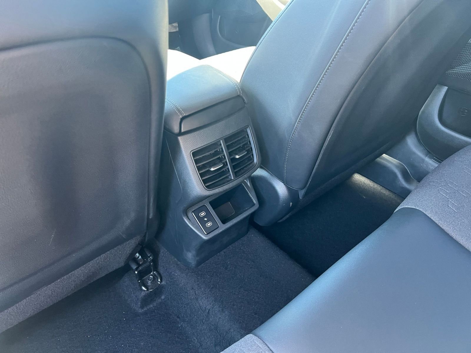 Thumbnail: 2025 Kia Seltos - 23