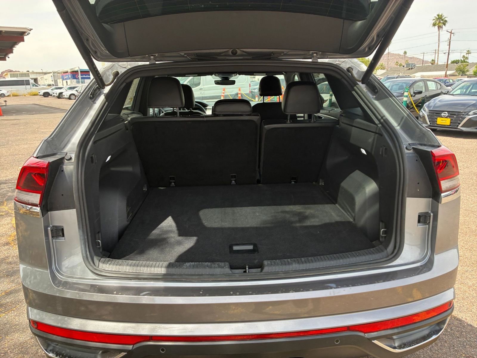 Thumbnail: 2025 Volkswagen Atlas - 31