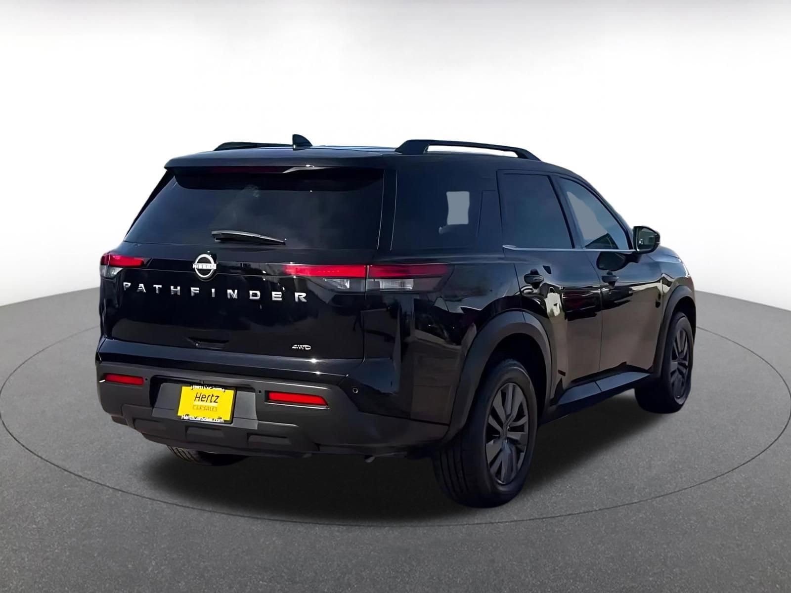 Thumbnail: 2025 Nissan Pathfinder - 14