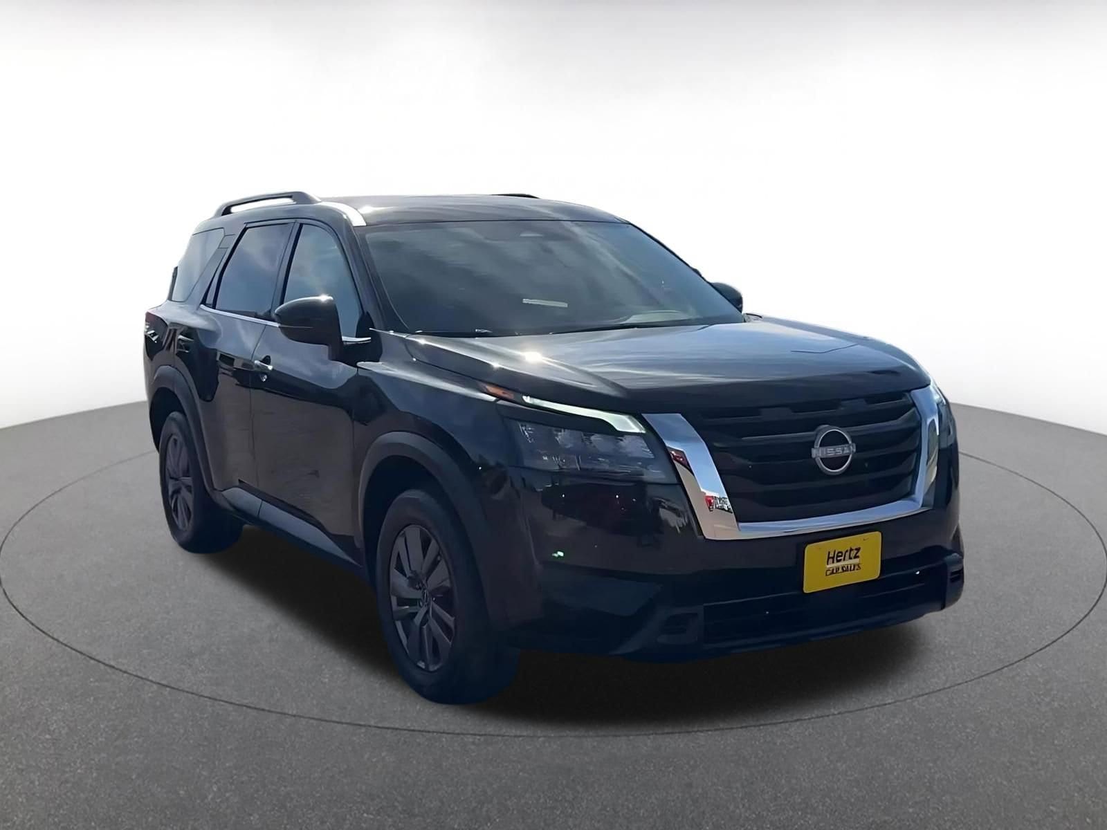 Thumbnail: 2025 Nissan Pathfinder - 3