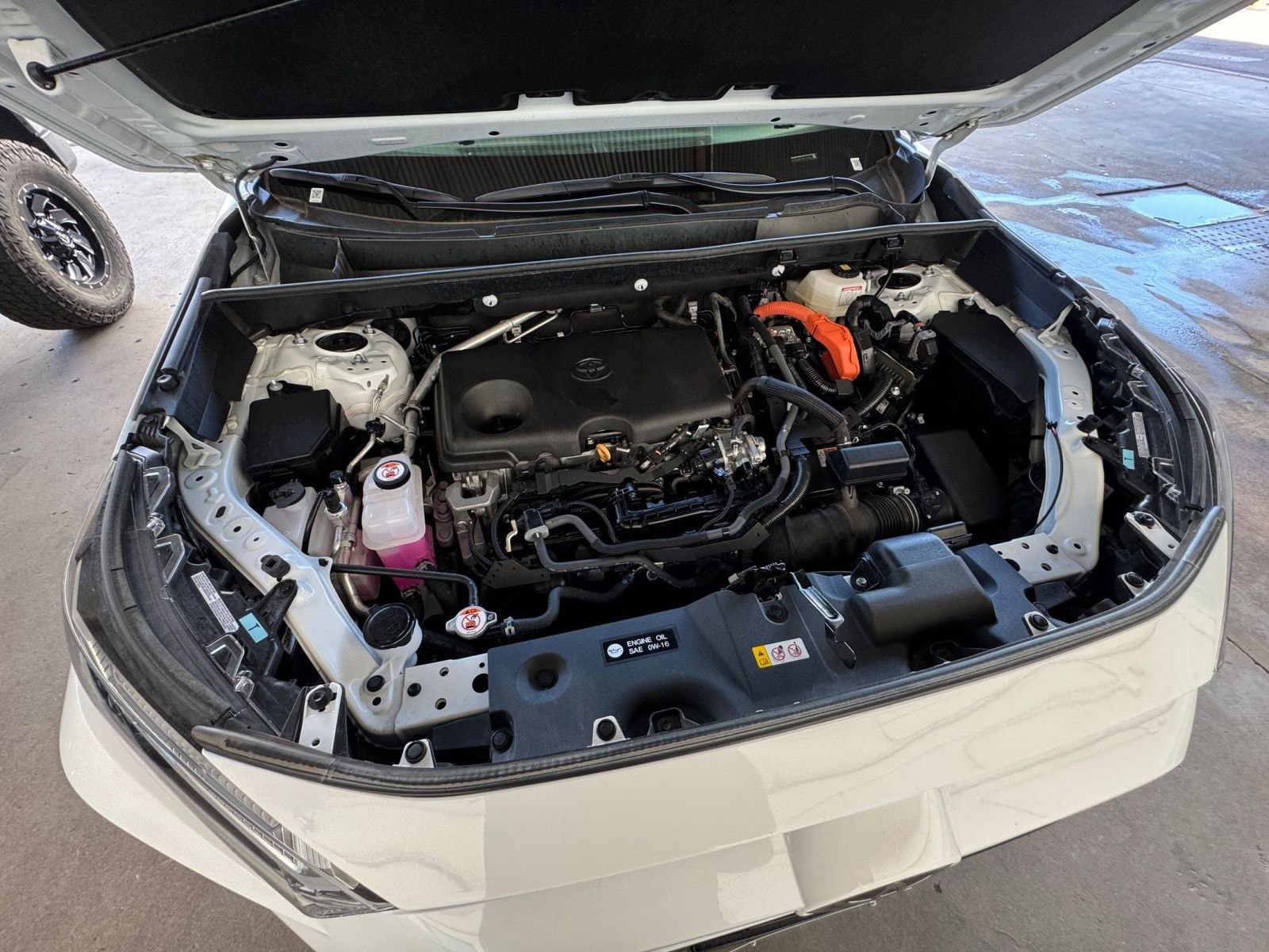 Thumbnail: 2025 Toyota RAV4 - 30