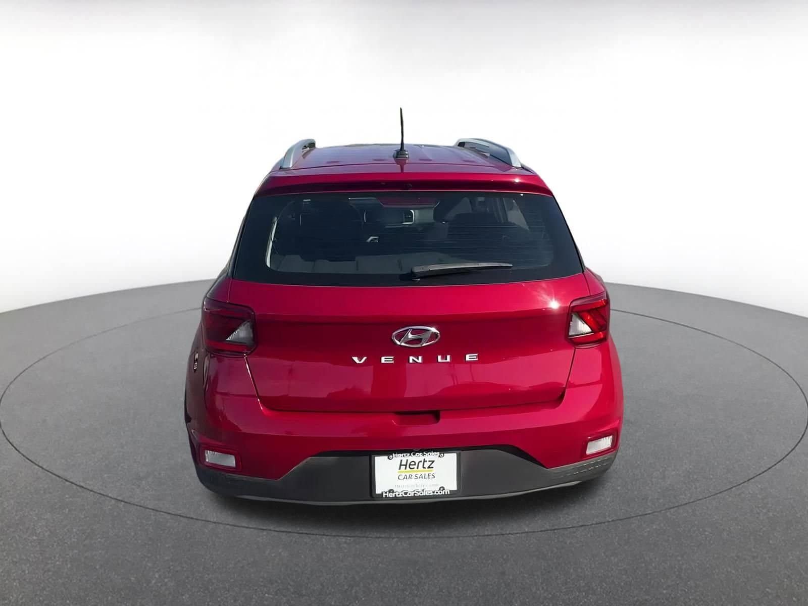 Thumbnail: 2023 Hyundai Venue - 11