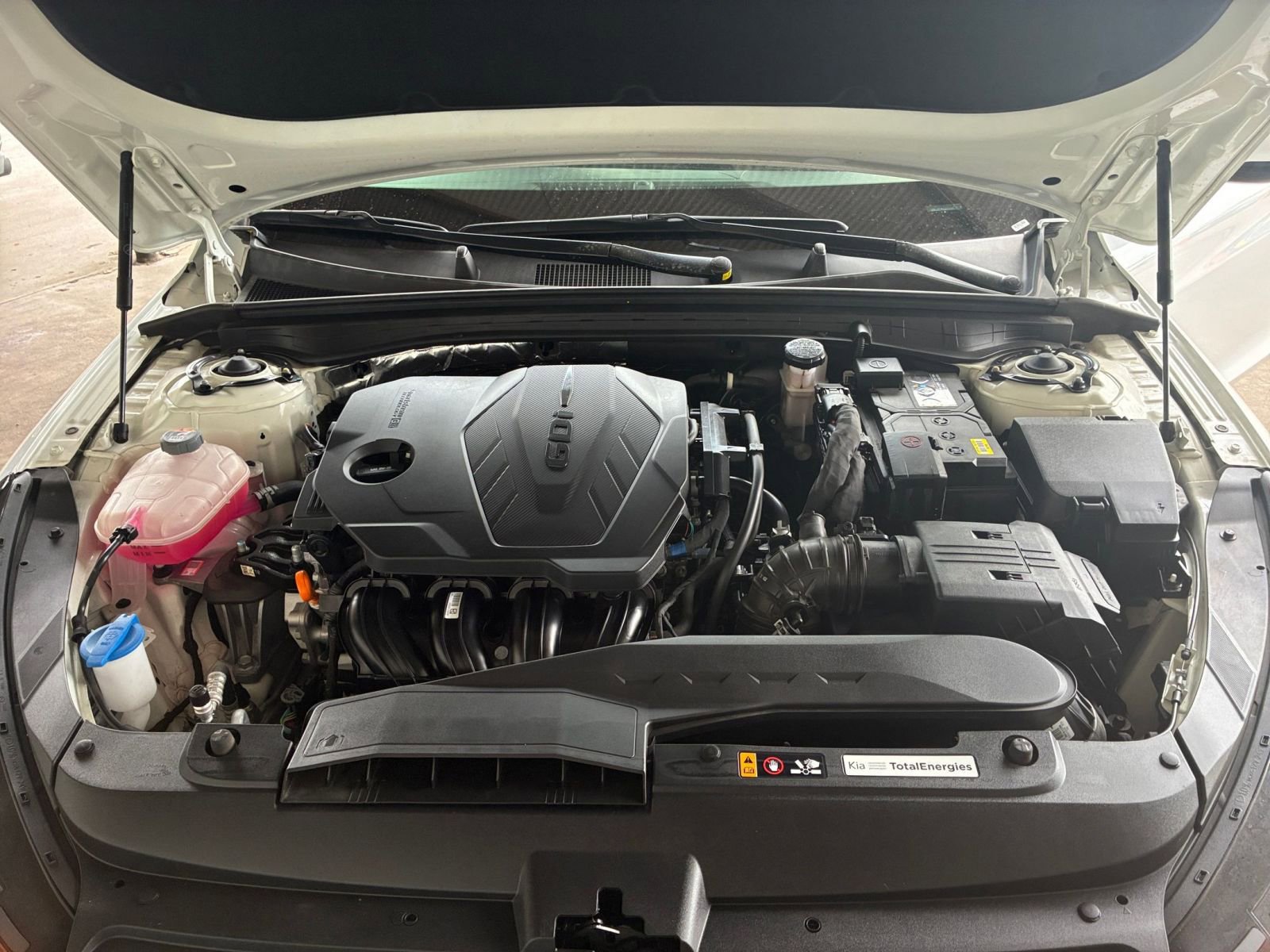 Thumbnail: 2025 Kia K5 - 32