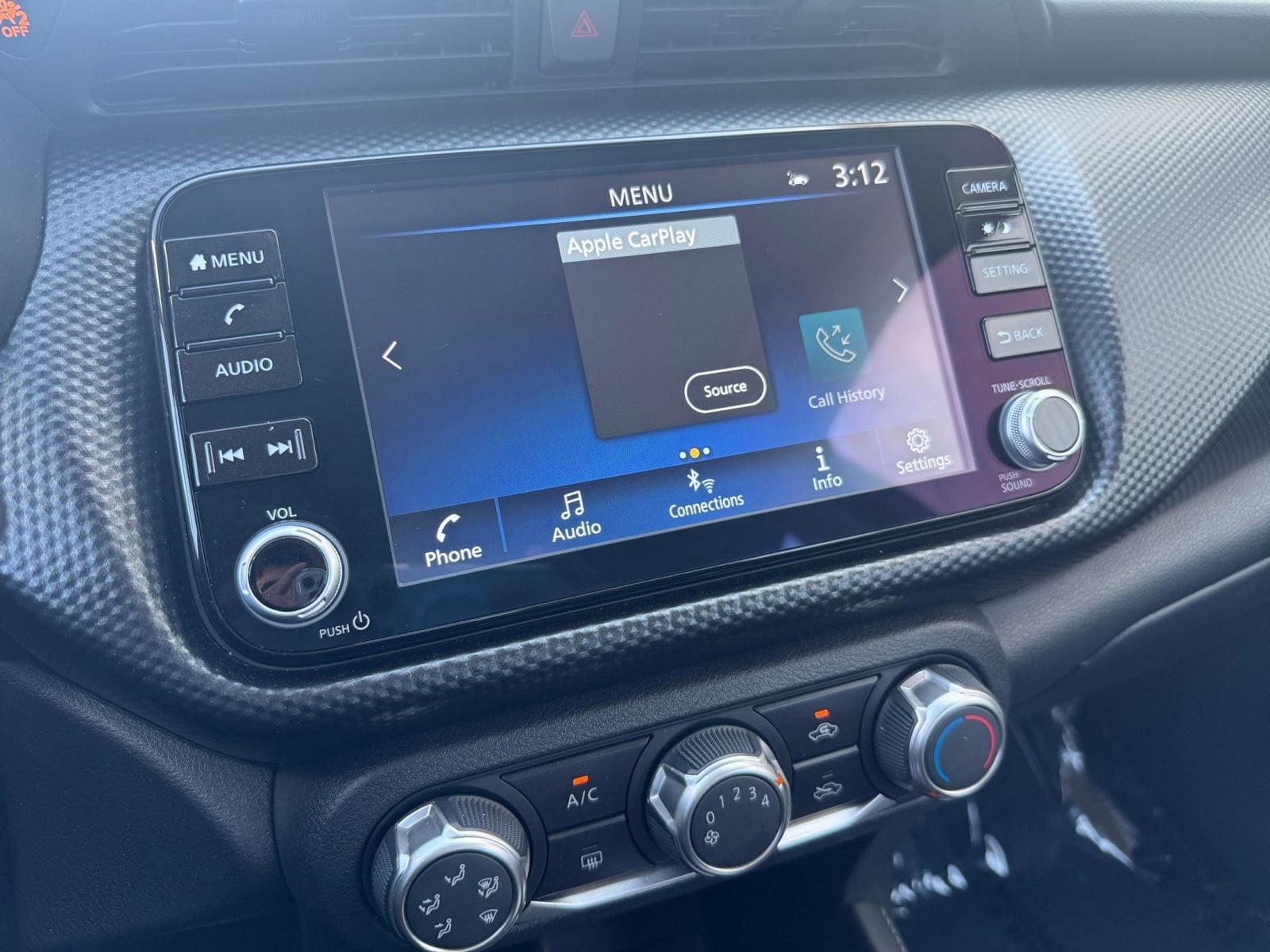 Thumbnail: 2024 Nissan Kicks - 21