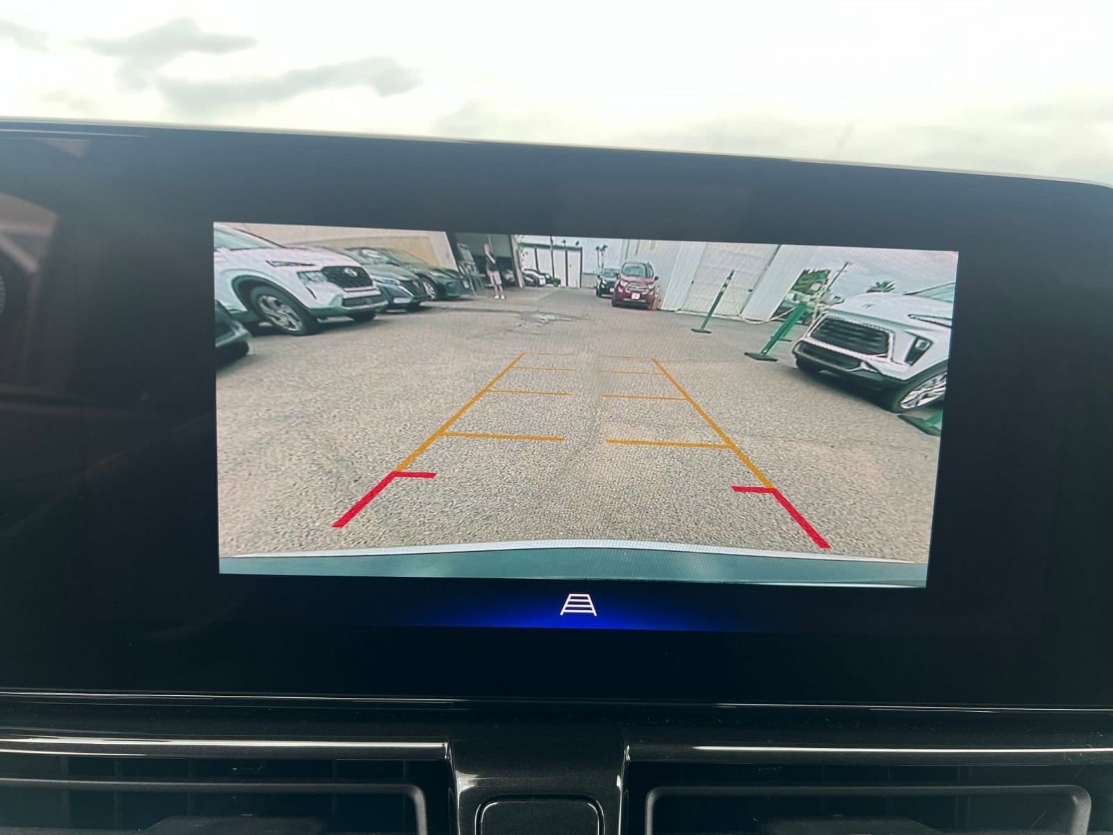 Thumbnail: 2025 Chevrolet TrailBlazer - 17