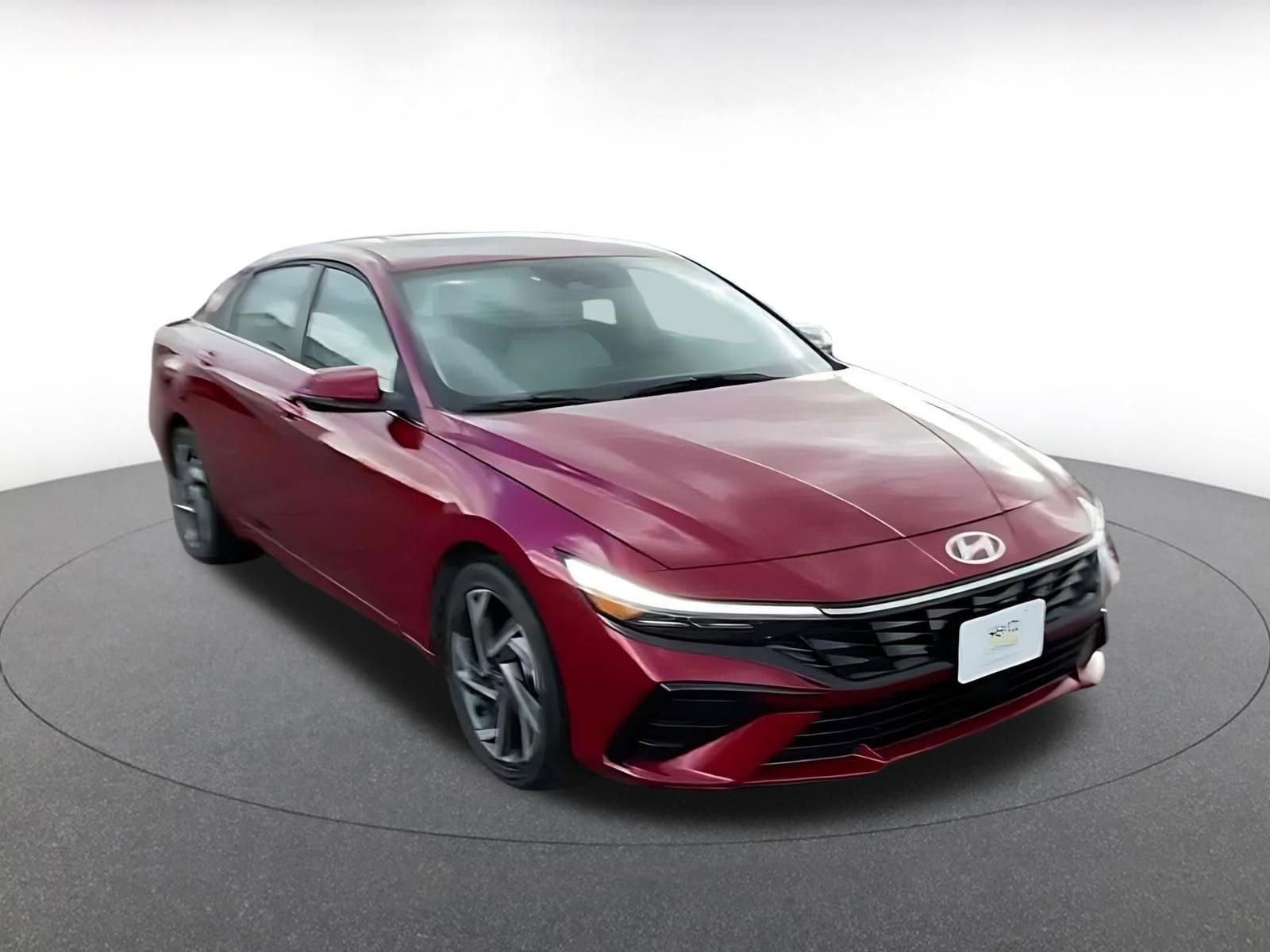 Thumbnail: 2025 Hyundai Elantra - 3