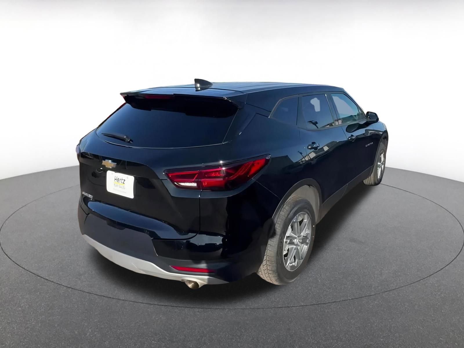 Thumbnail: 2025 Chevrolet Blazer - 14