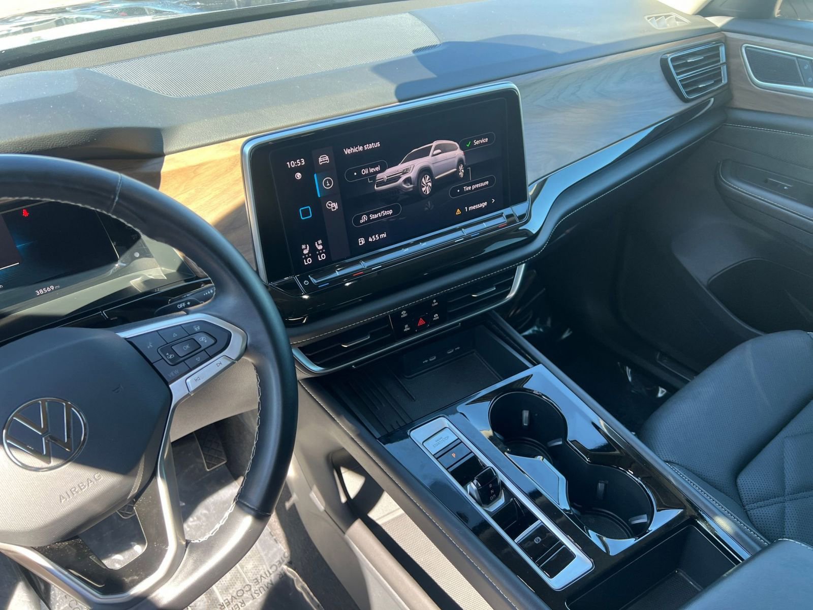 Thumbnail: 2025 Volkswagen Atlas - 21