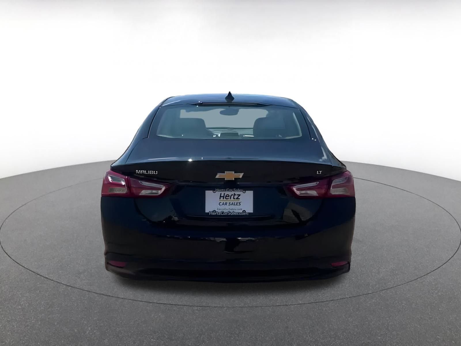Thumbnail: 2024 Chevrolet Malibu - 12