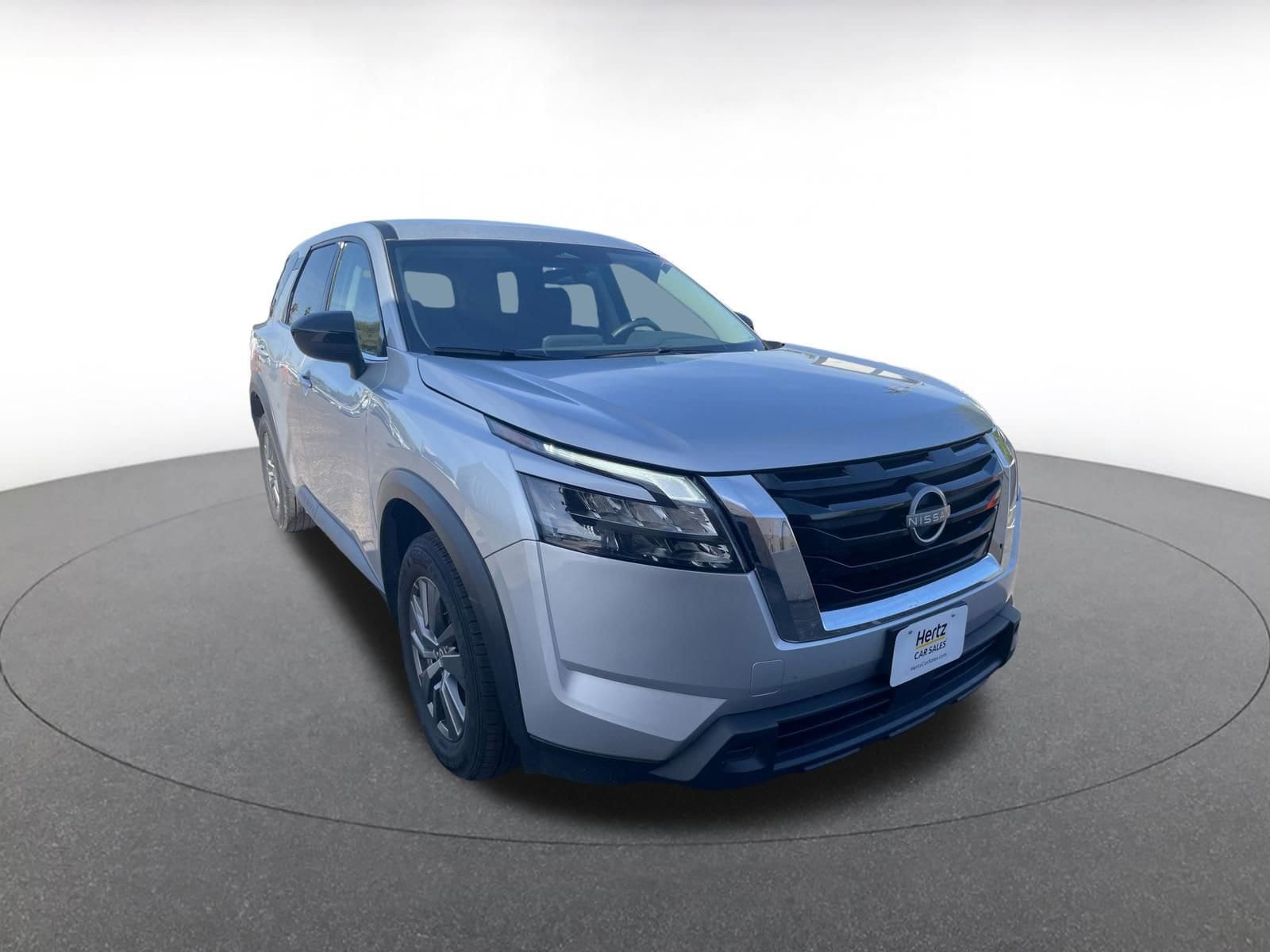 2024 Nissan Pathfinder S Hero Image