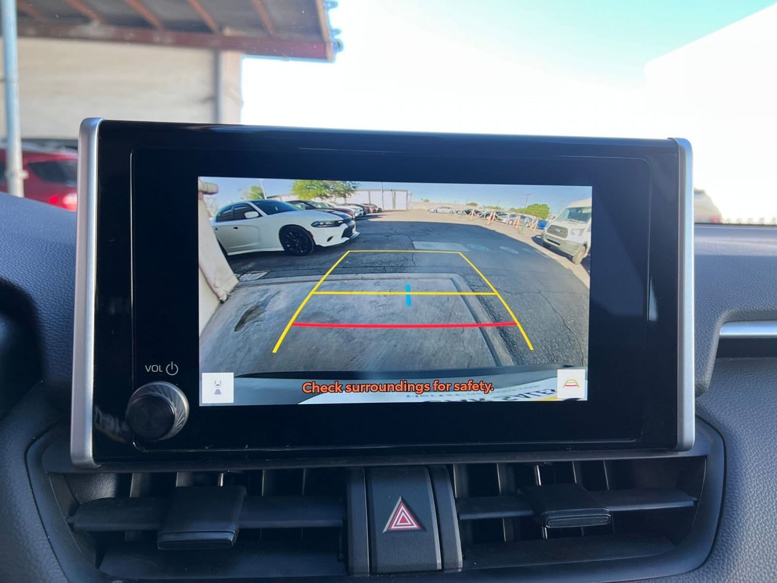 Thumbnail: 2025 Toyota RAV4 - 17