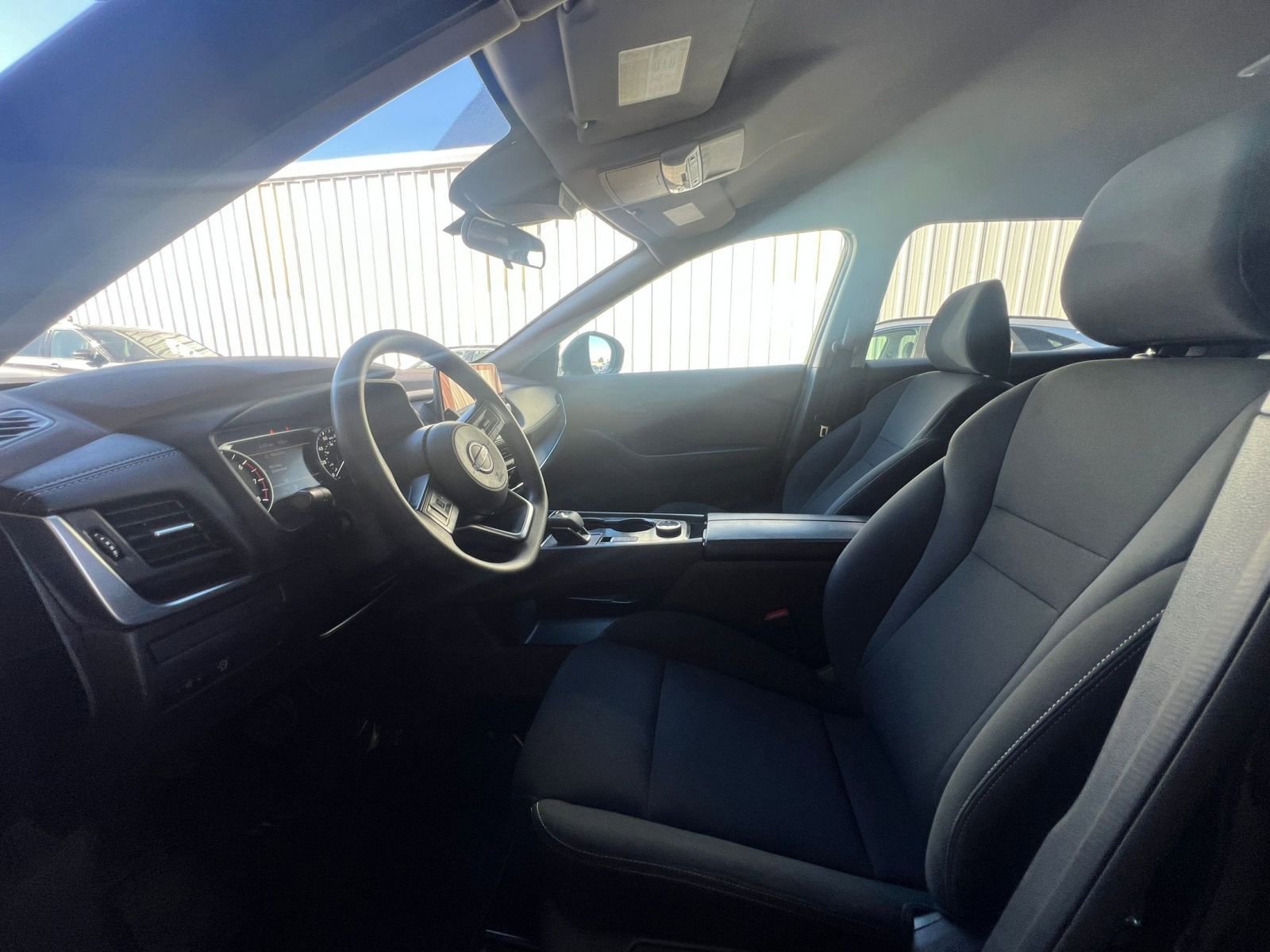 Thumbnail: 2023 Nissan Rogue - 27