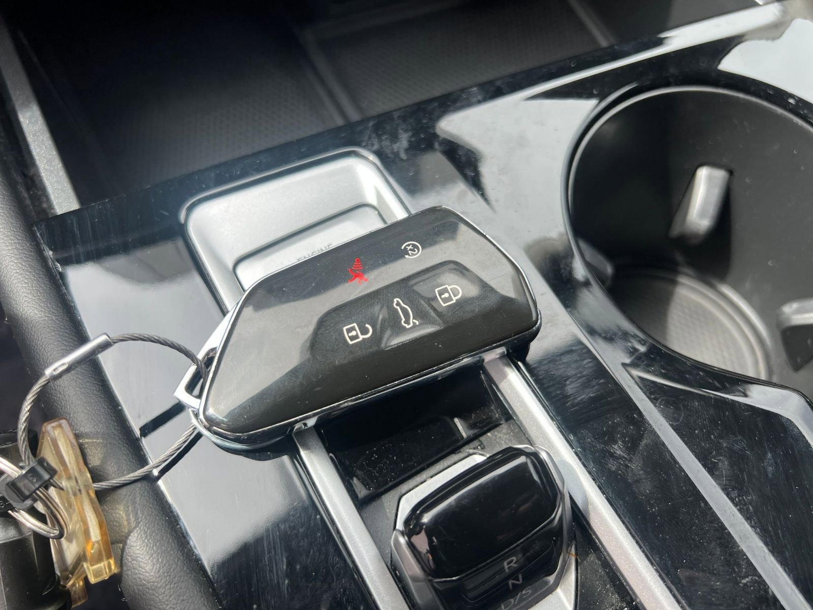 Thumbnail: 2024 Volkswagen Atlas - 23