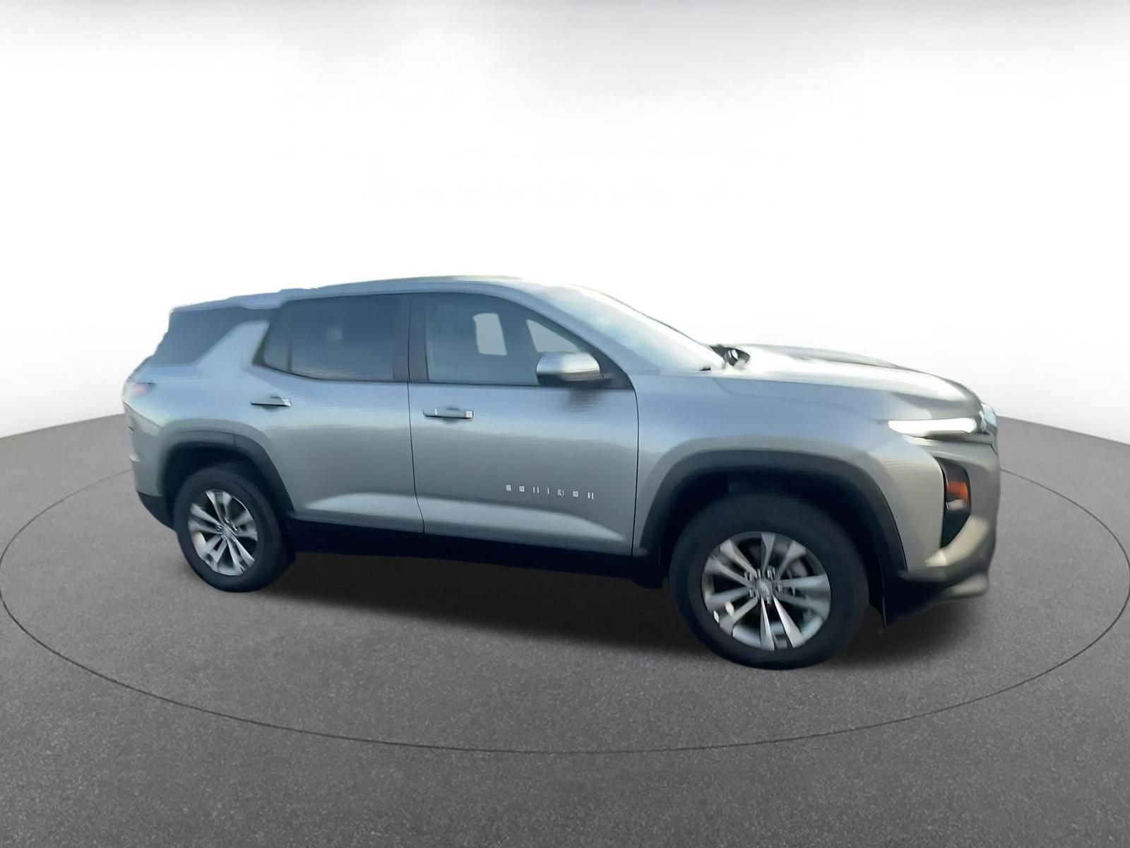 Thumbnail: 2025 Chevrolet Equinox - 2