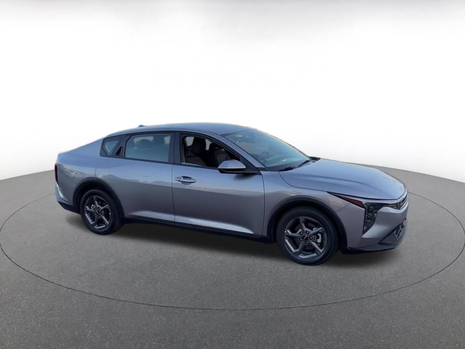 Thumbnail: 2025 Kia K4 - 2