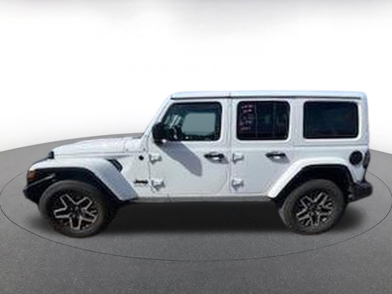 Thumbnail: 2025 Jeep Wrangler - 4