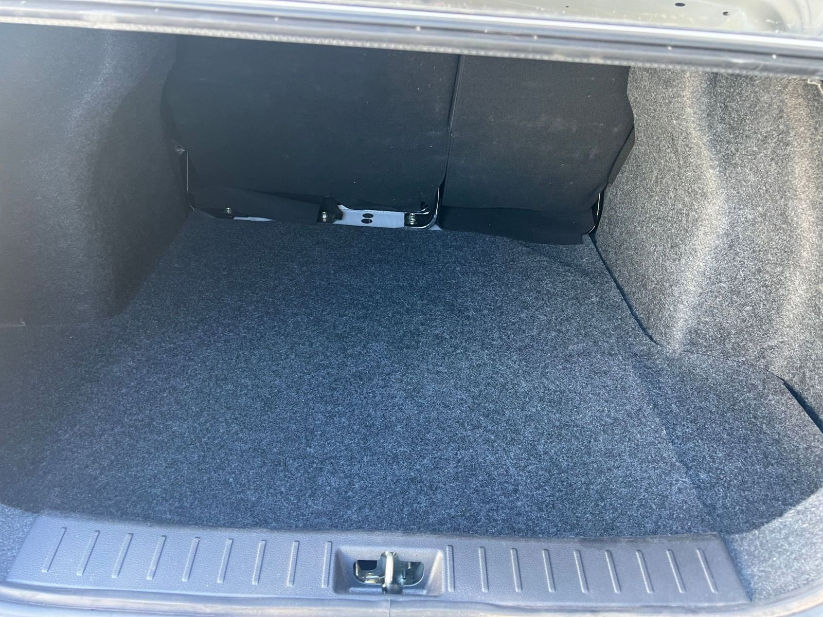 Thumbnail: 2025 Nissan Versa - 31