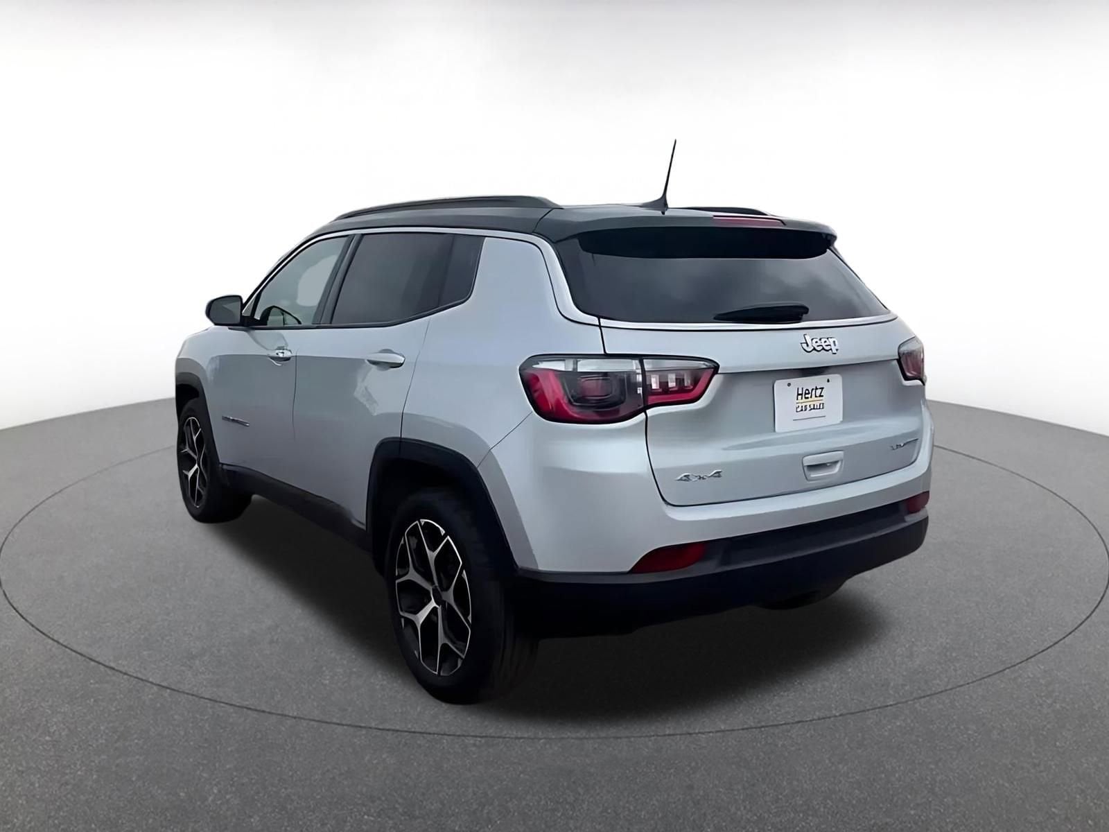 Thumbnail: 2025 Jeep Compass - 11