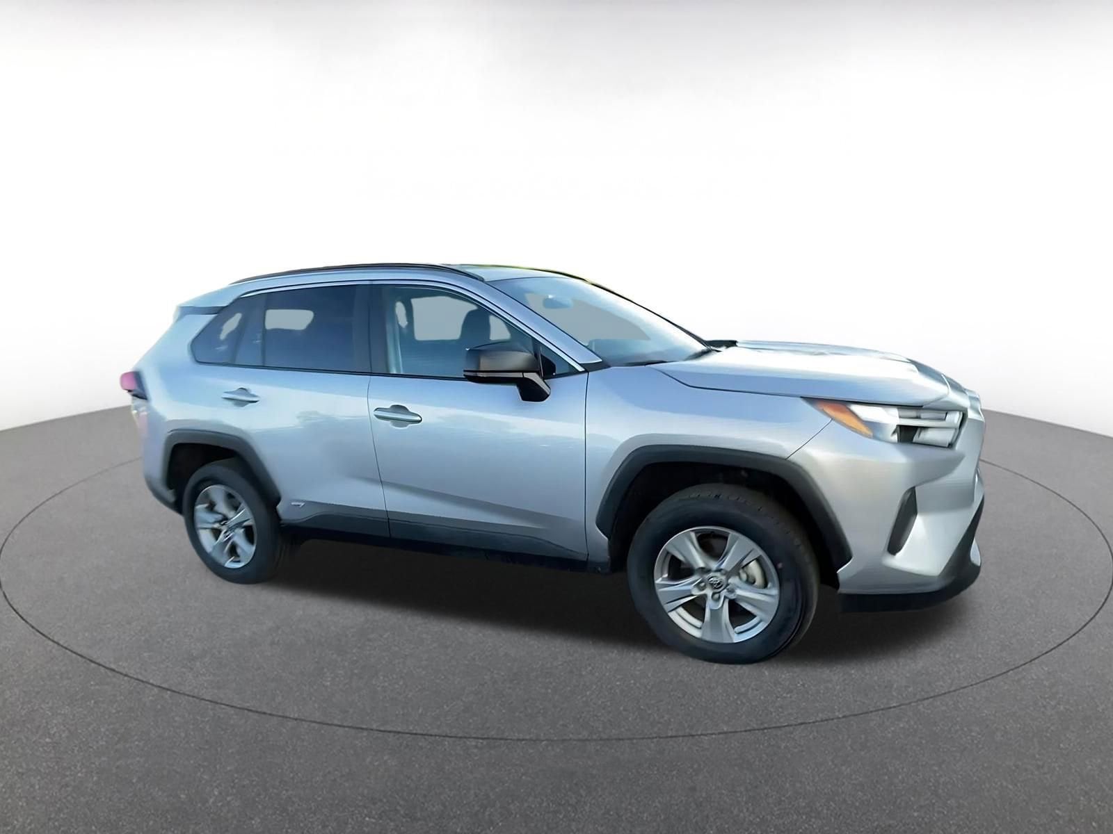Thumbnail: 2025 Toyota RAV4 - 2
