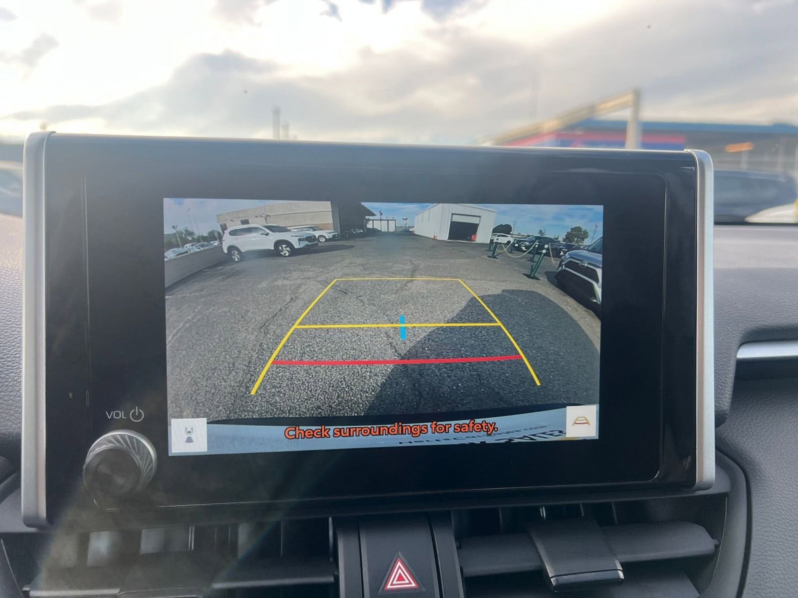 Thumbnail: 2025 Toyota RAV4 - 17