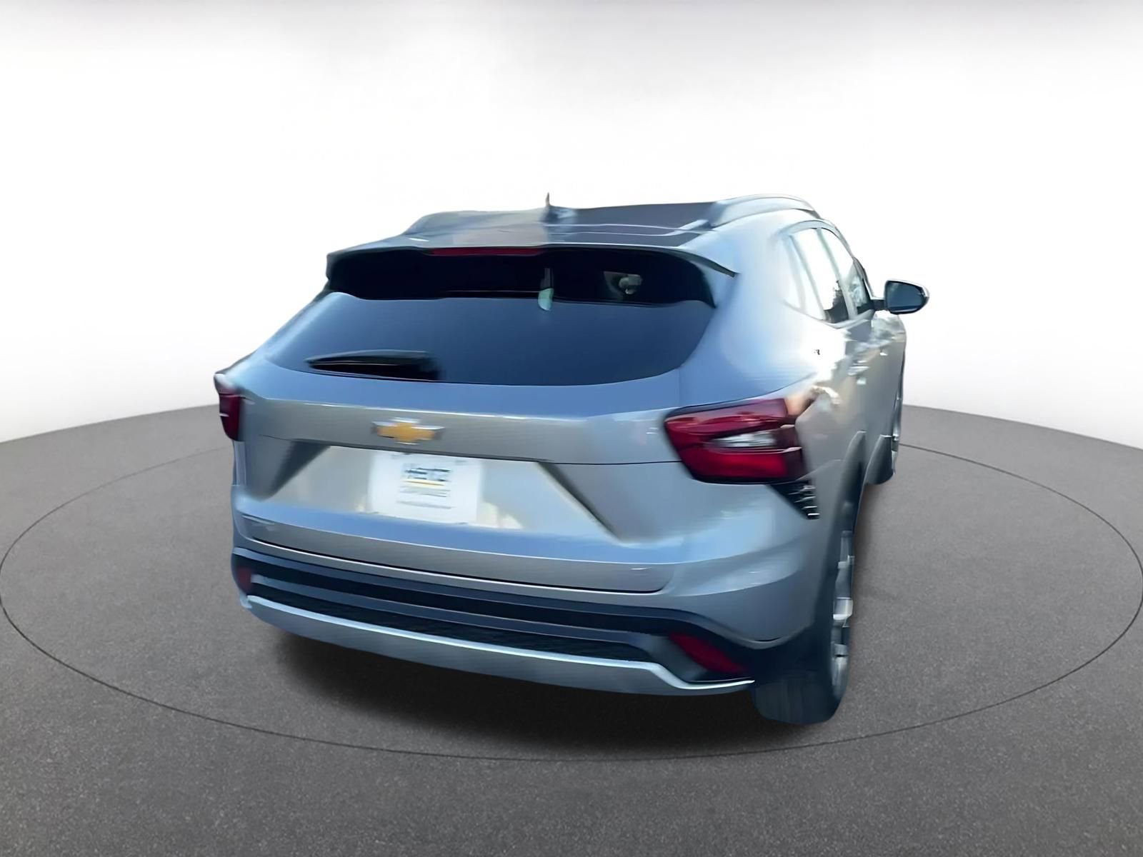 Thumbnail: 2025 Chevrolet Trax - 14