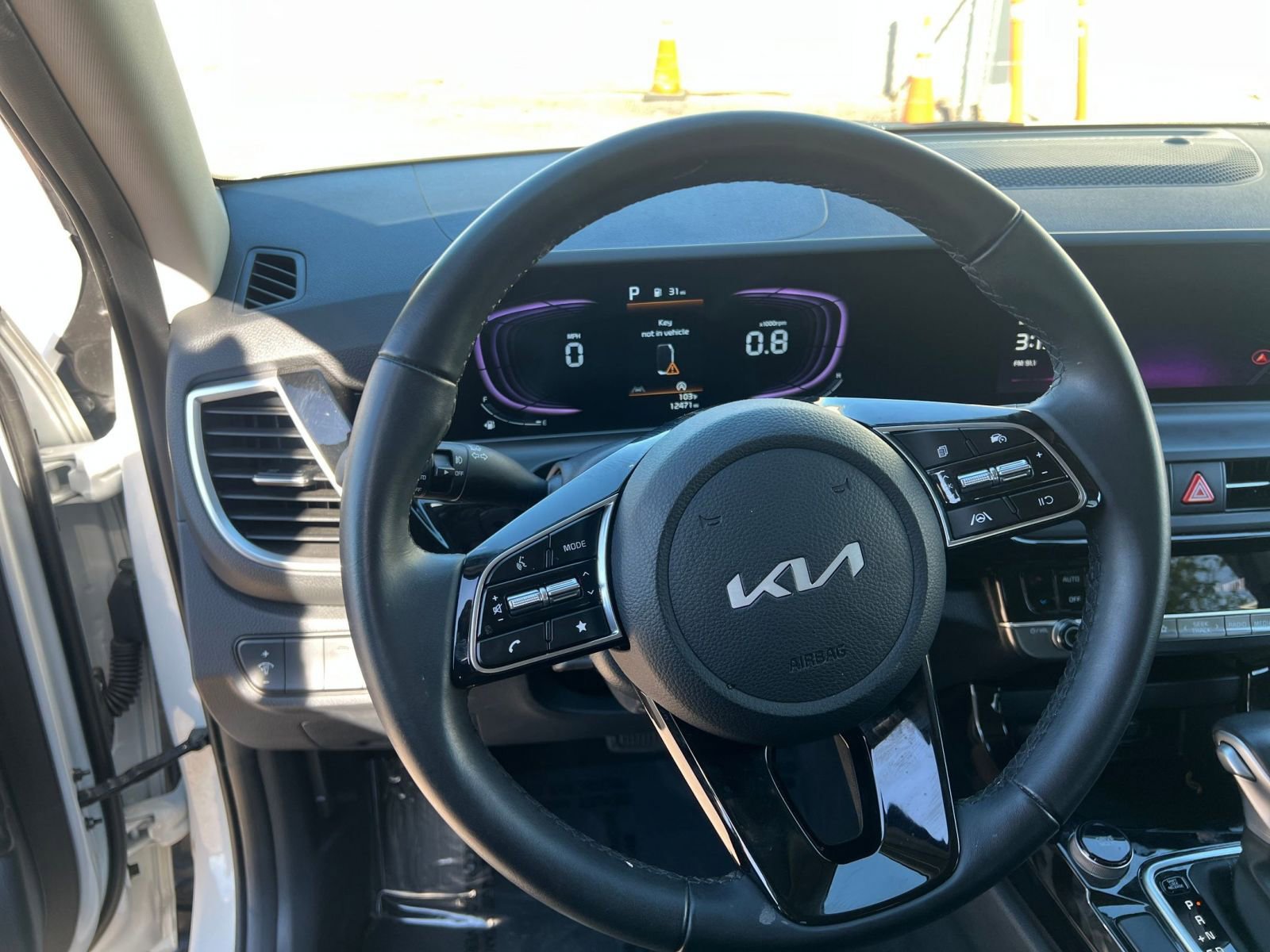 Thumbnail: 2025 Kia Seltos - 28