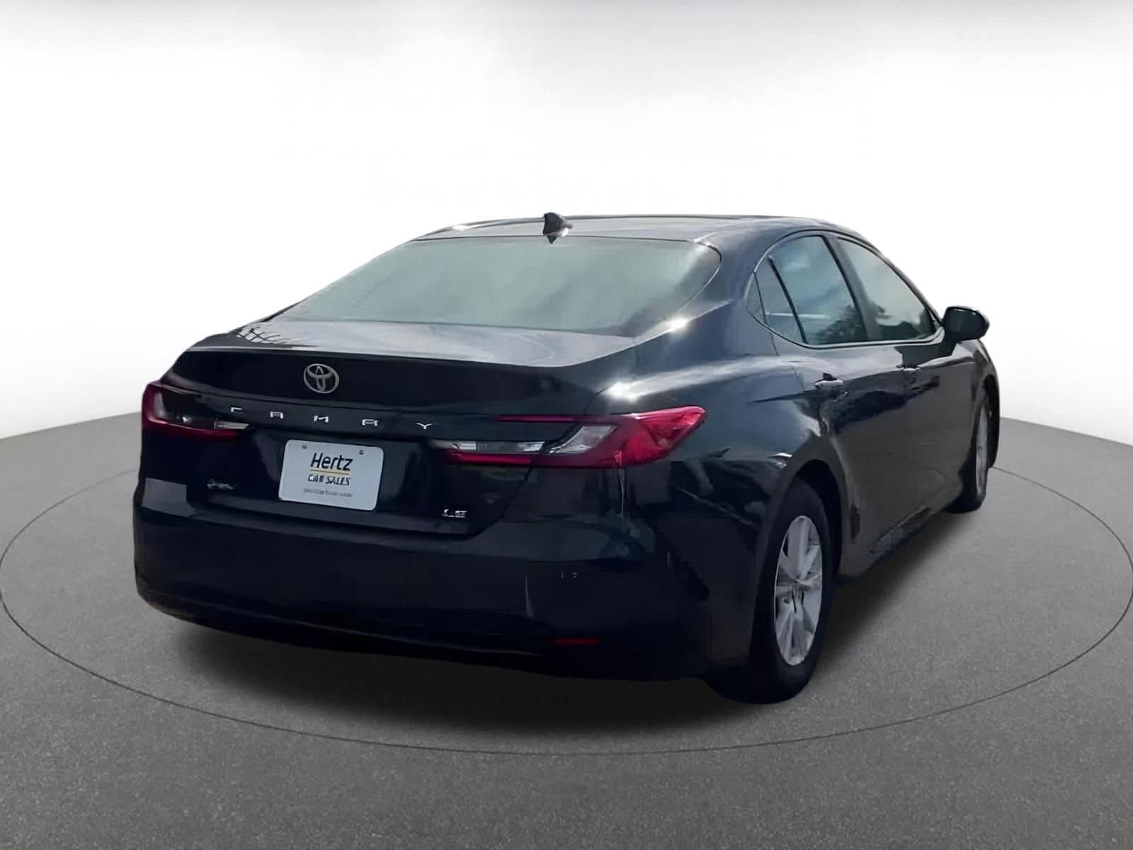 Thumbnail: 2025 Toyota Camry - 14