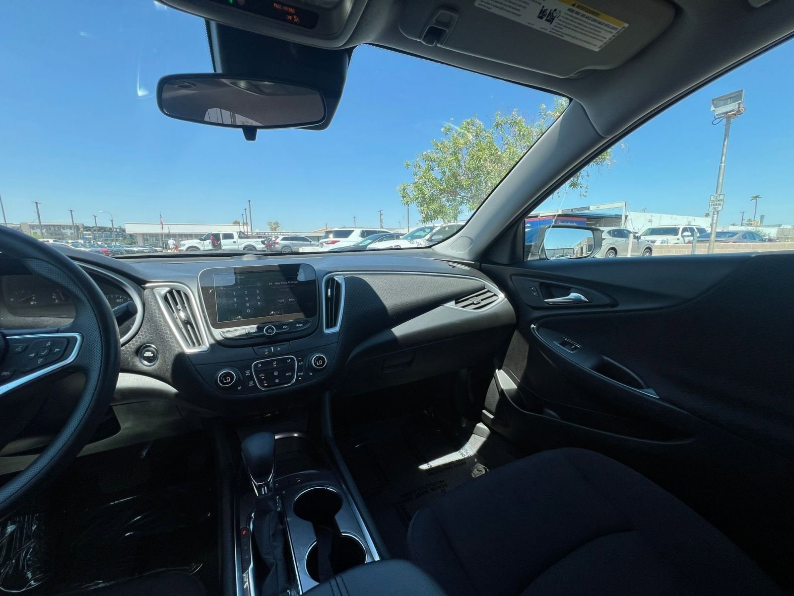 Thumbnail: 2024 Chevrolet Malibu - 35