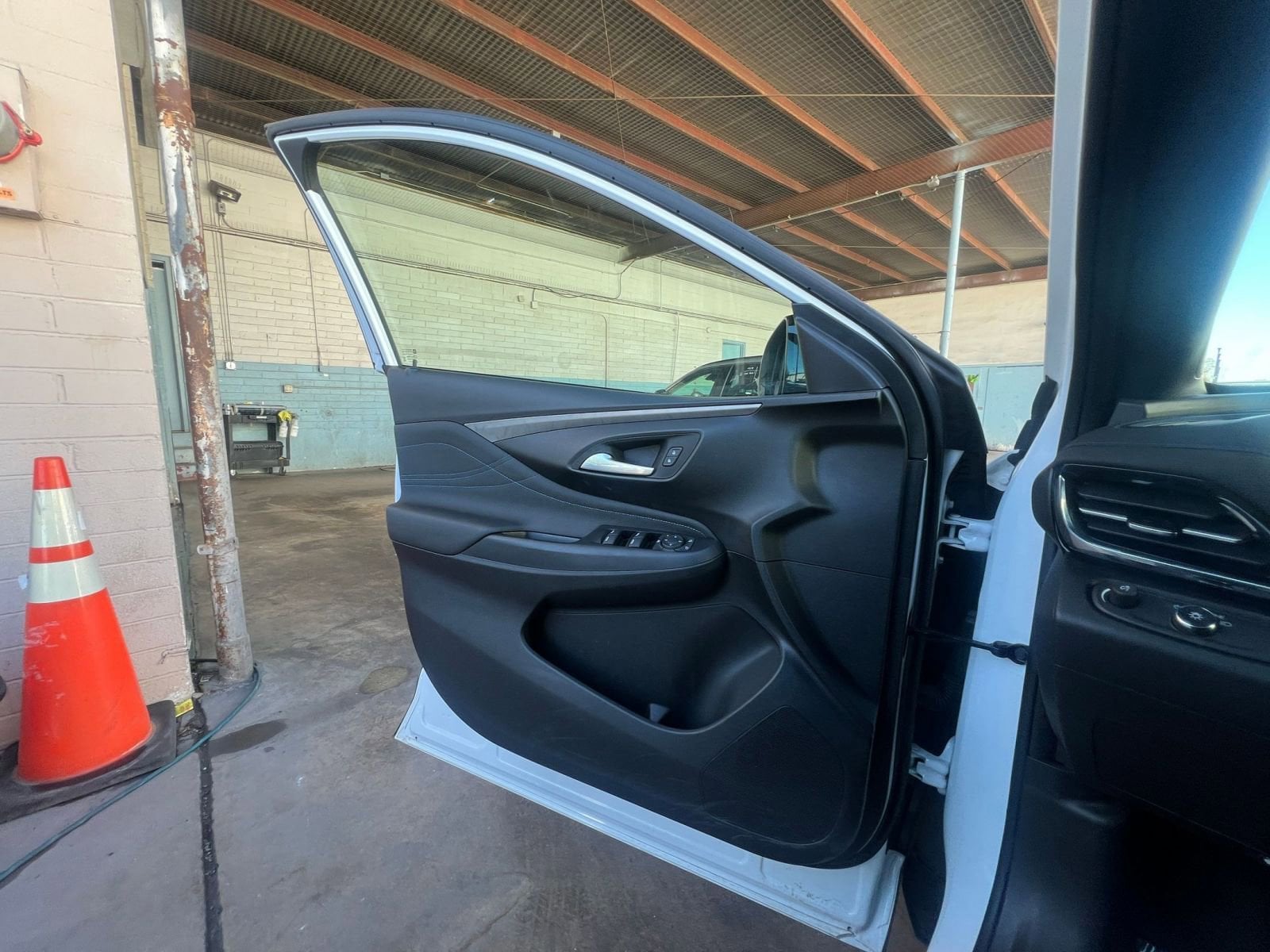 Thumbnail: 2025 Buick Envista - 20