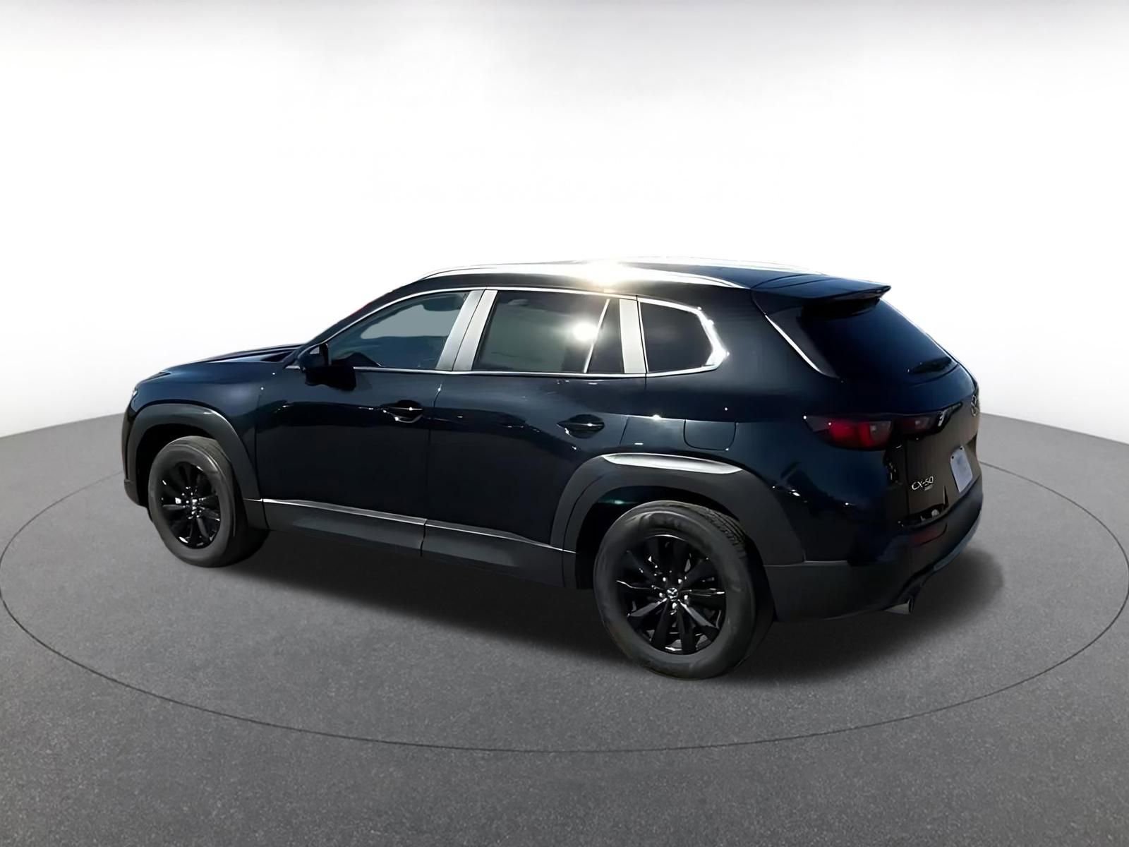 Thumbnail: 2025 Mazda CX-50 - 8
