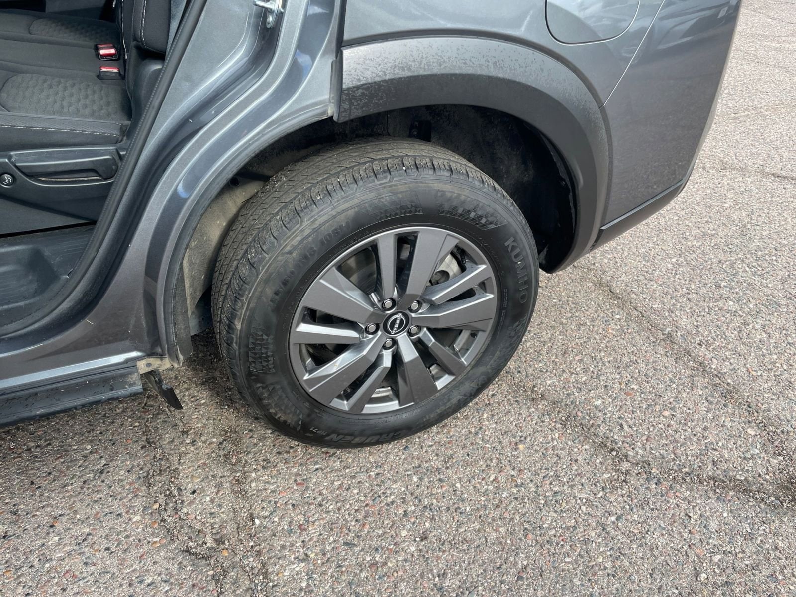 Thumbnail: 2025 Nissan Pathfinder - 32