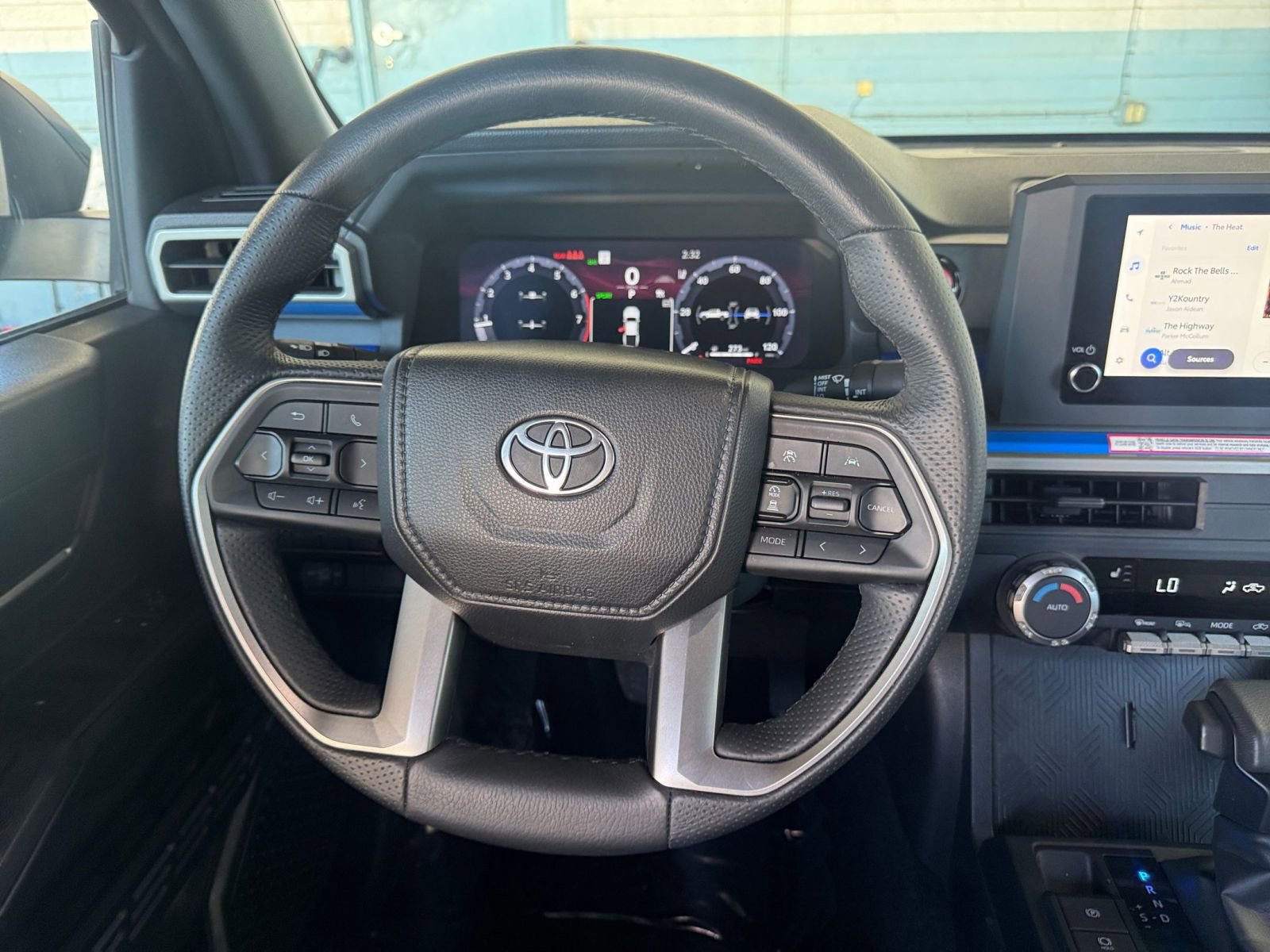 Thumbnail: 2025 Toyota Tacoma - 25