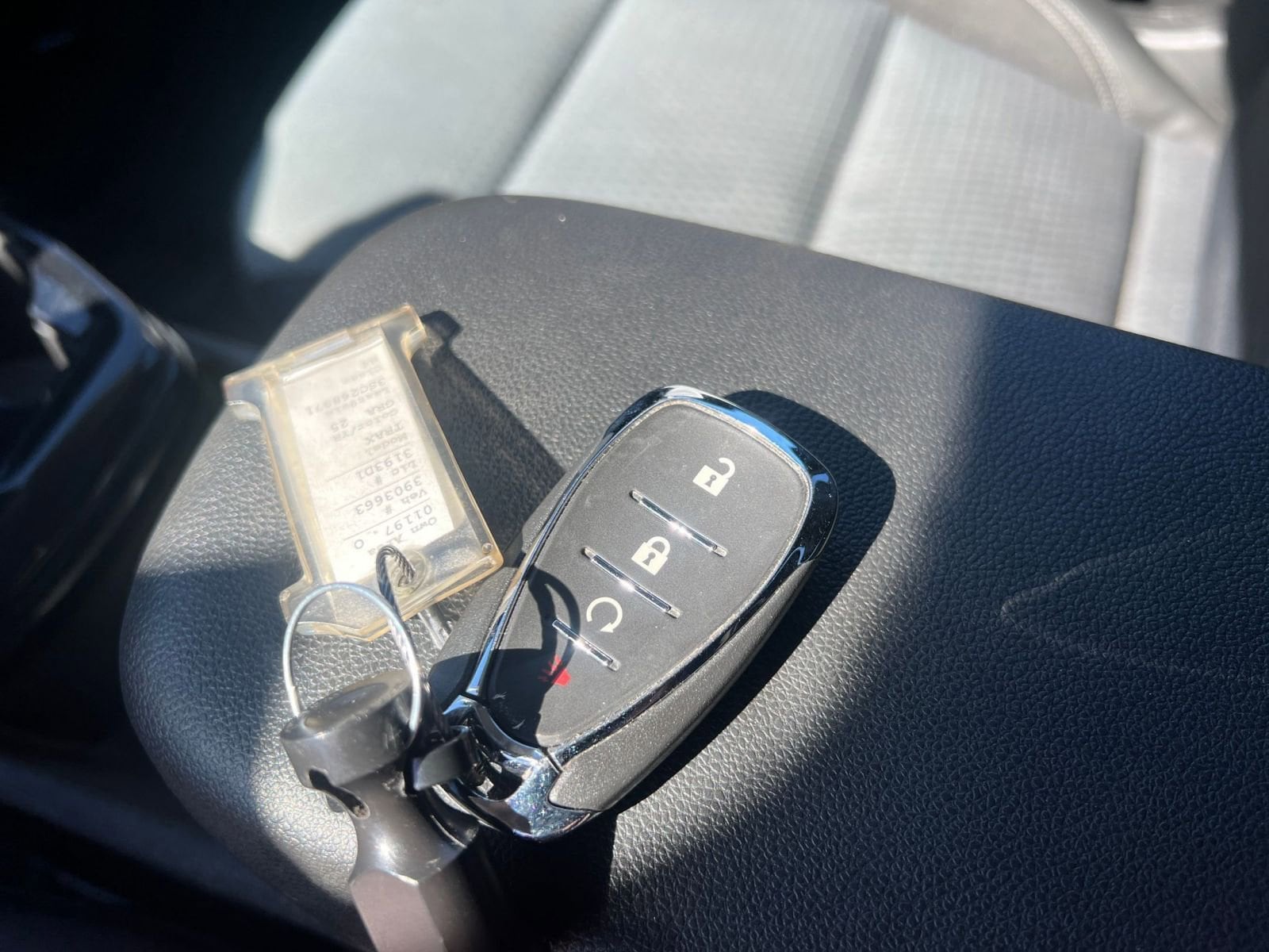 Thumbnail: 2025 Chevrolet Trax - 21