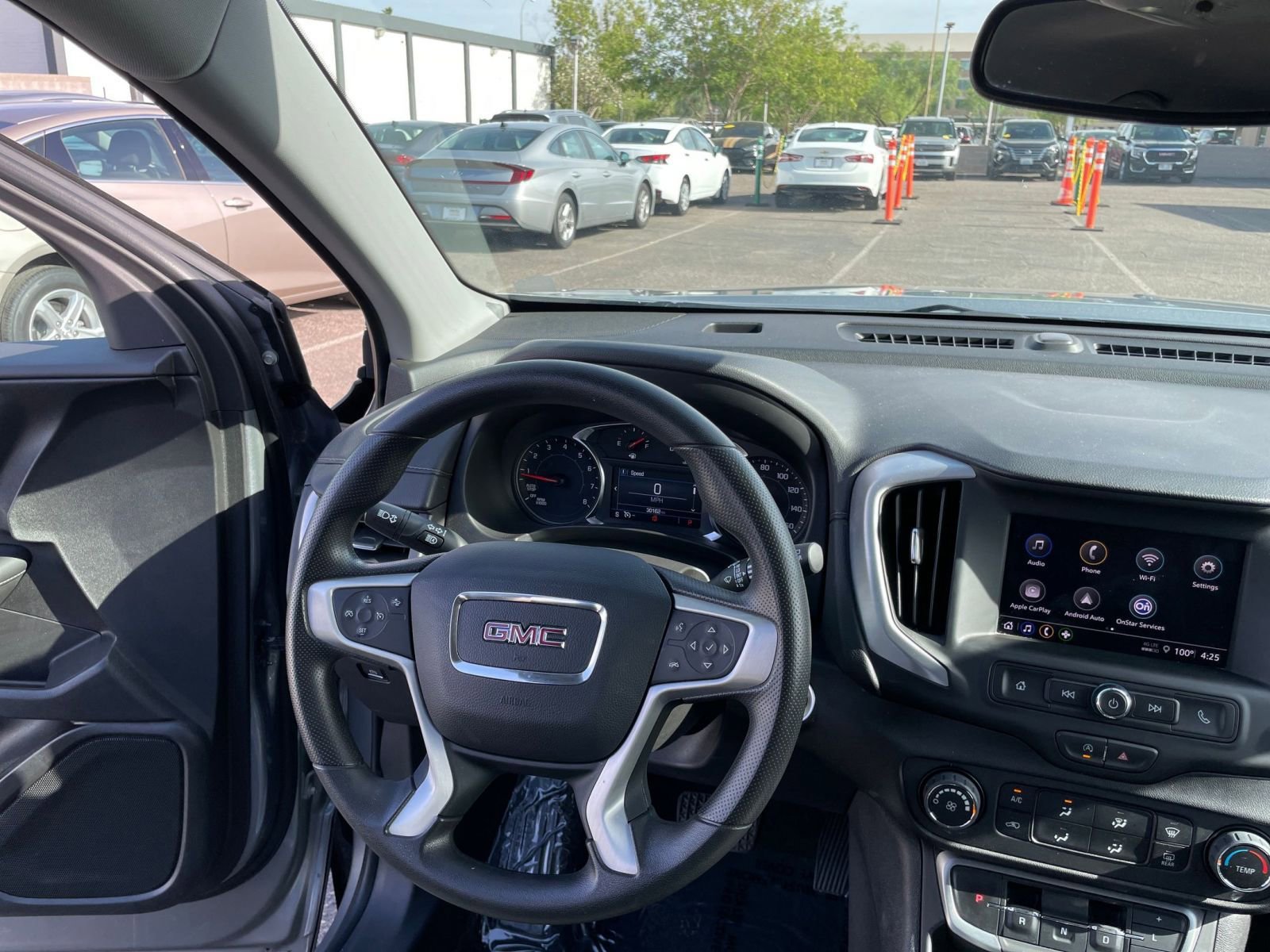 Thumbnail: 2024 GMC Terrain - 33