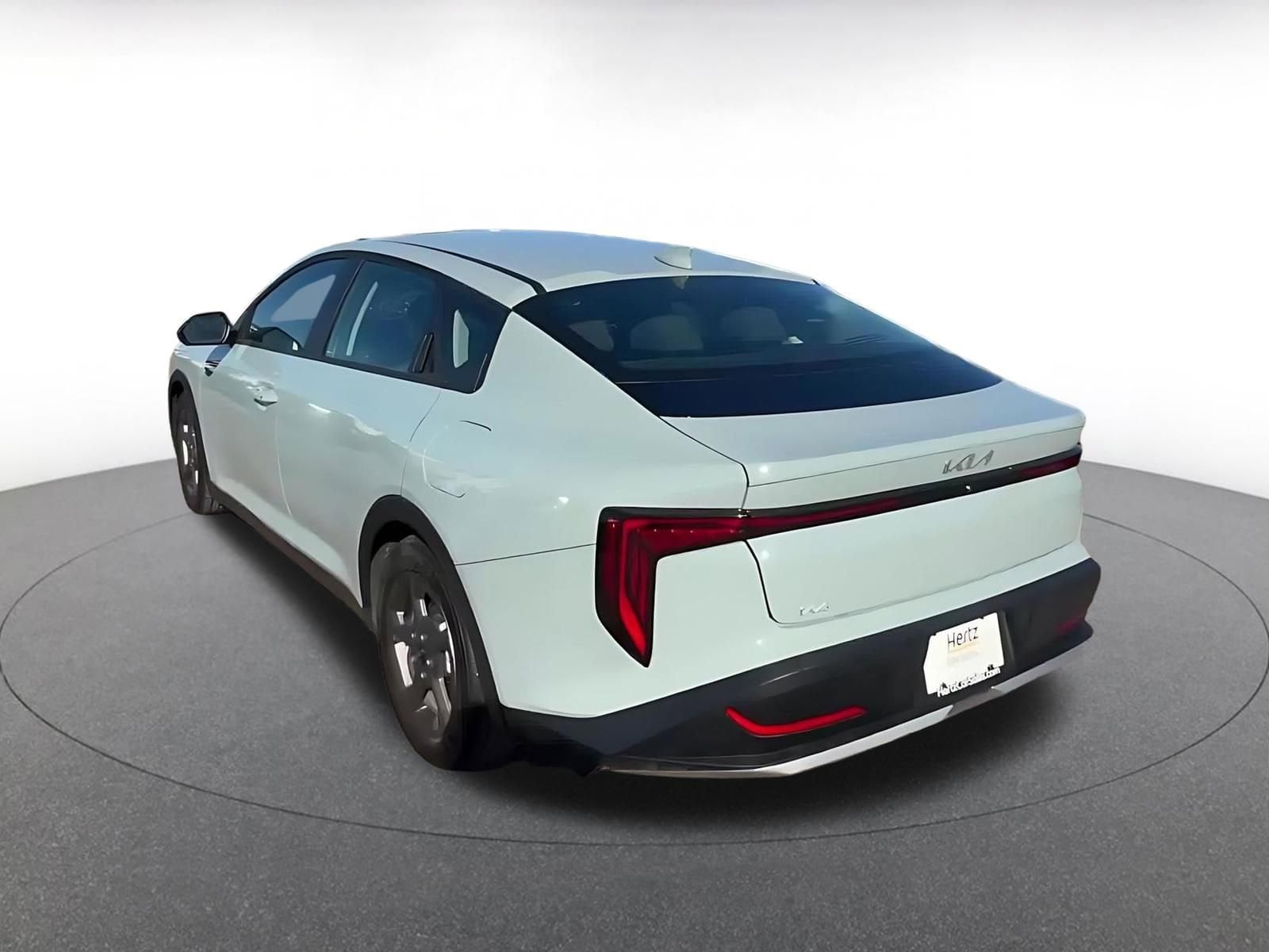 Thumbnail: 2025 Kia K4 - 10